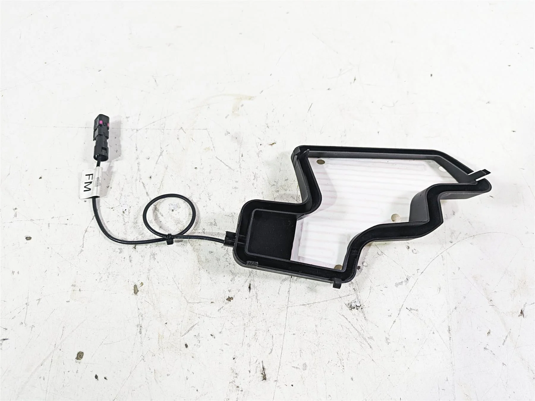 2022 BMW R1250 RT K052 FM Radio Antenna 65218406331 8406331 - Image 7