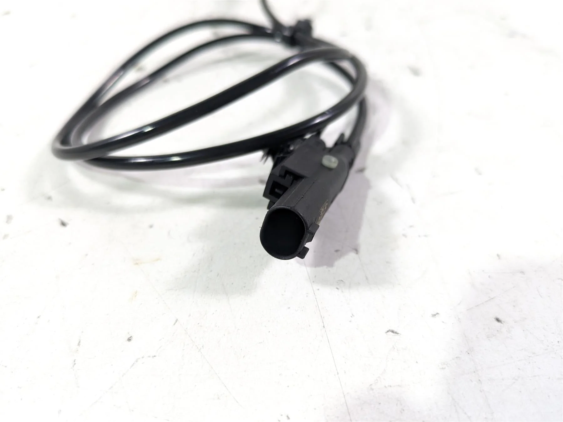 2022 BMW R1250 RT K052 Front Abs Brake Wheel Speed Sensor 34529443105 - Image 12
