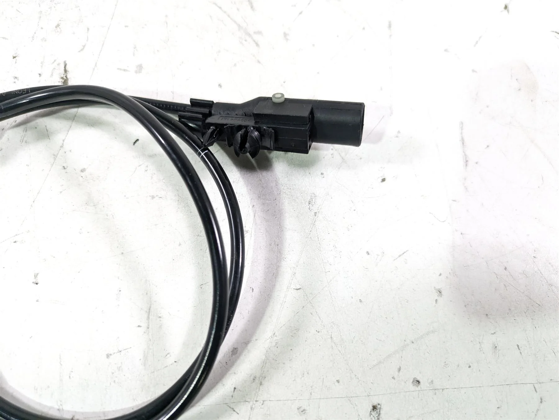 2022 BMW R1250 RT K052 Front Abs Brake Wheel Speed Sensor 34529443105 - Image 6