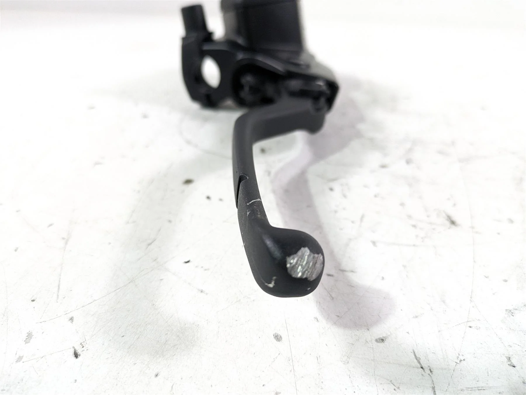 2022 BMW R1250 RT K052 Front Brake Master Cylinder 32728559604 - Image 6