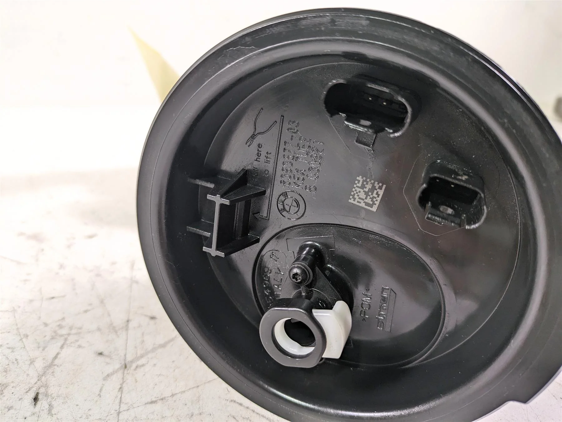 2022 BMW R1250 RT K052 Fuel Gas Petrol Pump & Sender 16148393577 - Image 6