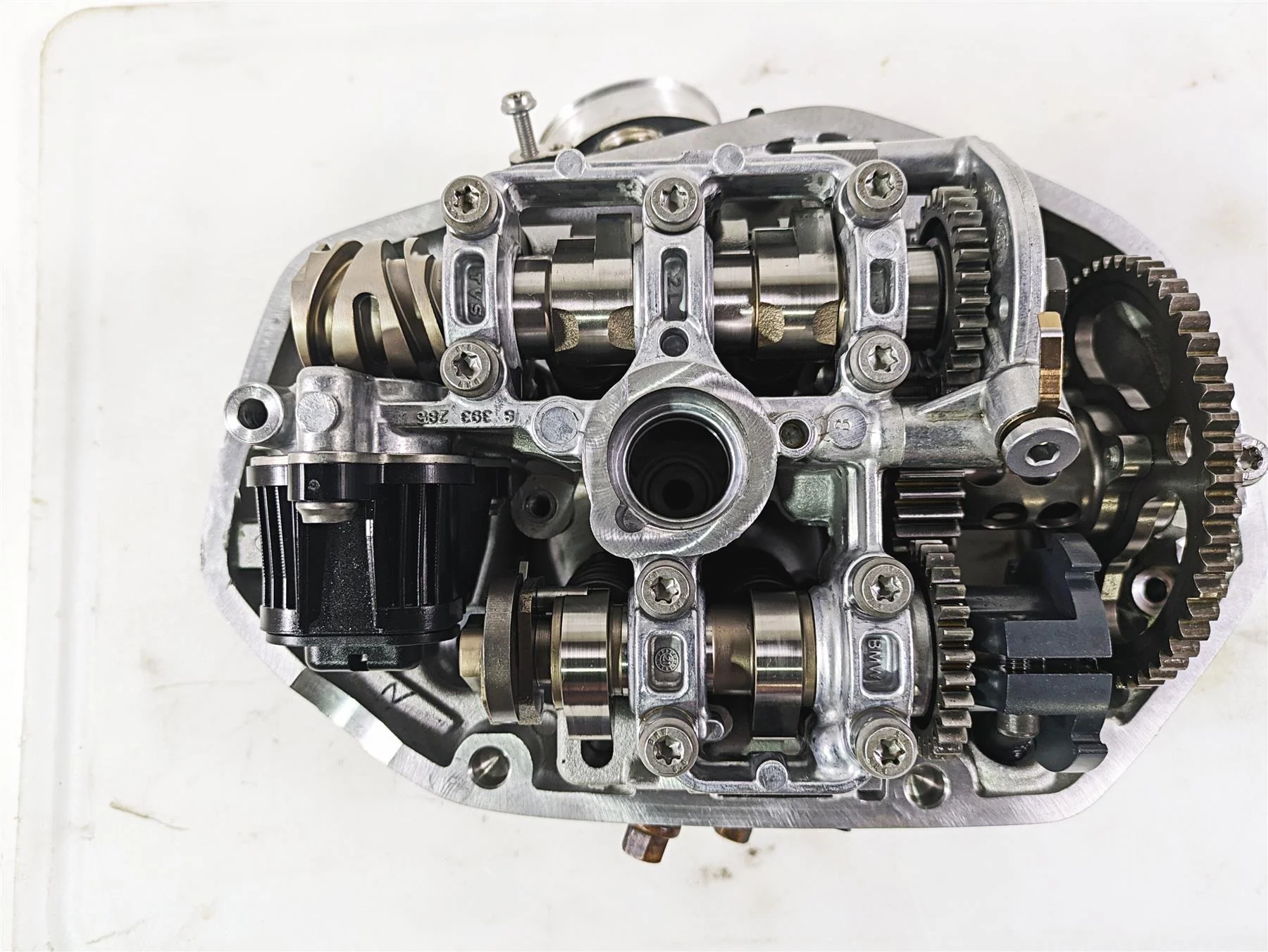 2022 BMW R1250 RT K052 Left Cylinder Head Cylinderhead 11128504123 - Image 5