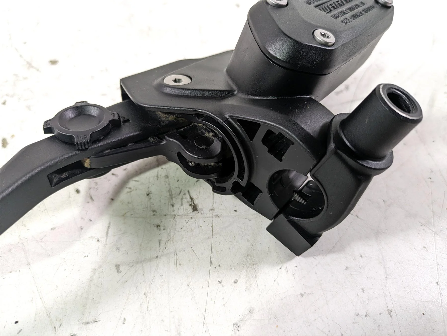 2022 BMW R1250 RT K052 Magura Clutch Master Cylinder 32728524919 - Image 6