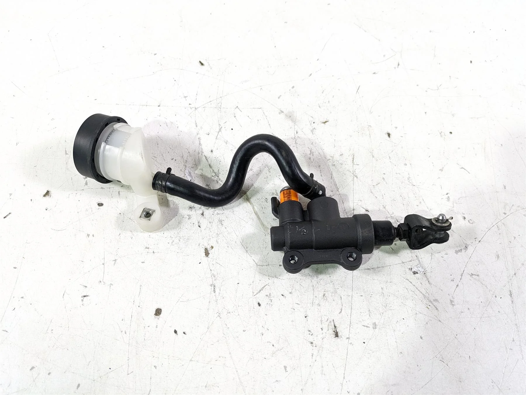 2022 BMW R1250 RT K052 Nissin Rear Brake Master Cylinder 1/2" 34318522398 - Image 9