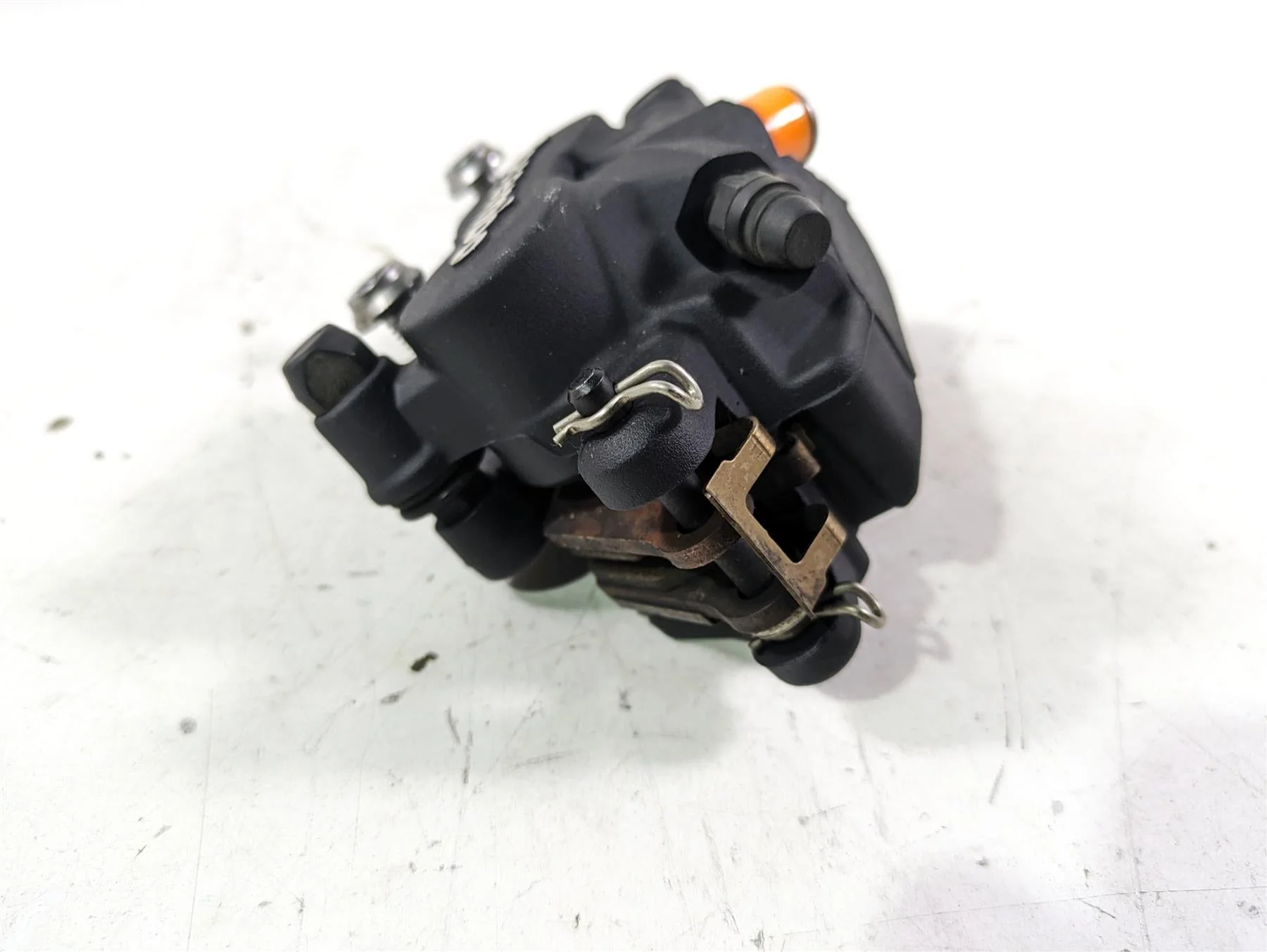 2022 BMW R1250 RT K052 Rear Brembo Brake Caliper + Bracket 34218535160 - Image 10