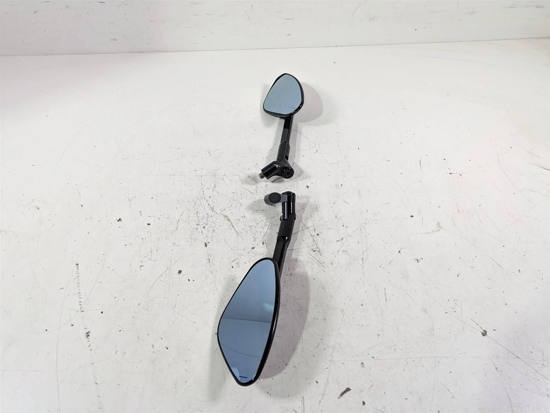2022 BMW R1250 RT K052 Rizoma Genesi Rear View Mirror Set BS173B BS174B - Image 6