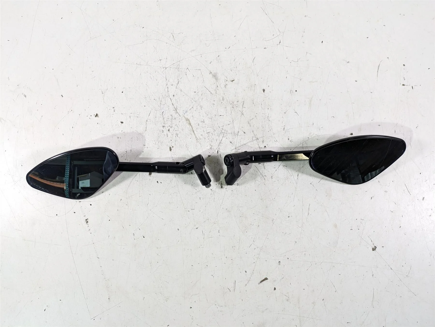 2022 BMW R1250 RT K052 Rizoma Genesi Rear View Mirror Set BS173B BS174B - Image 9