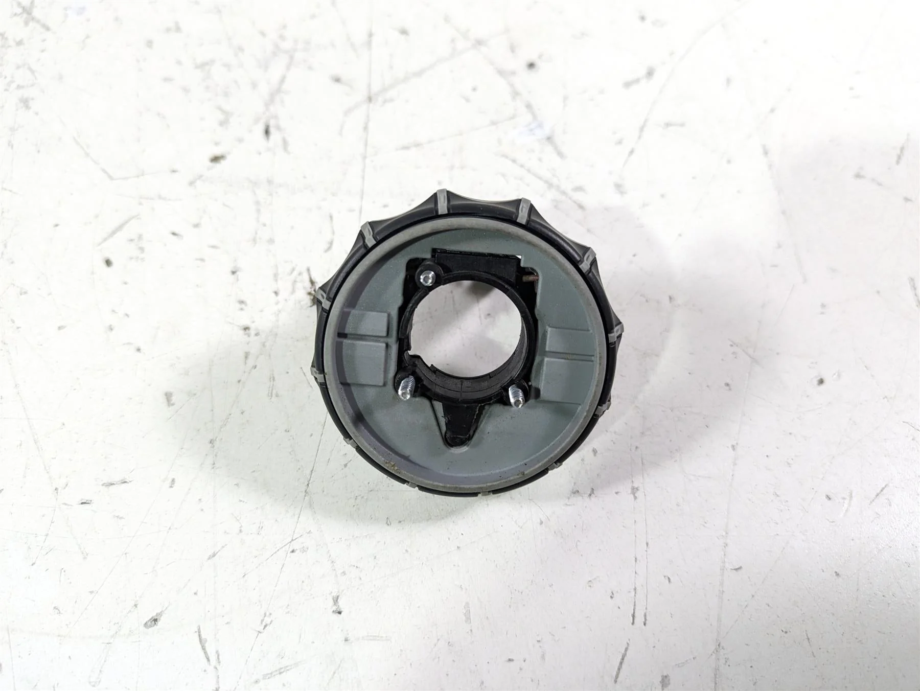 2022 BMW R1250 RT K052 Round Left Multi Control Switch 61317727498 - Image 8