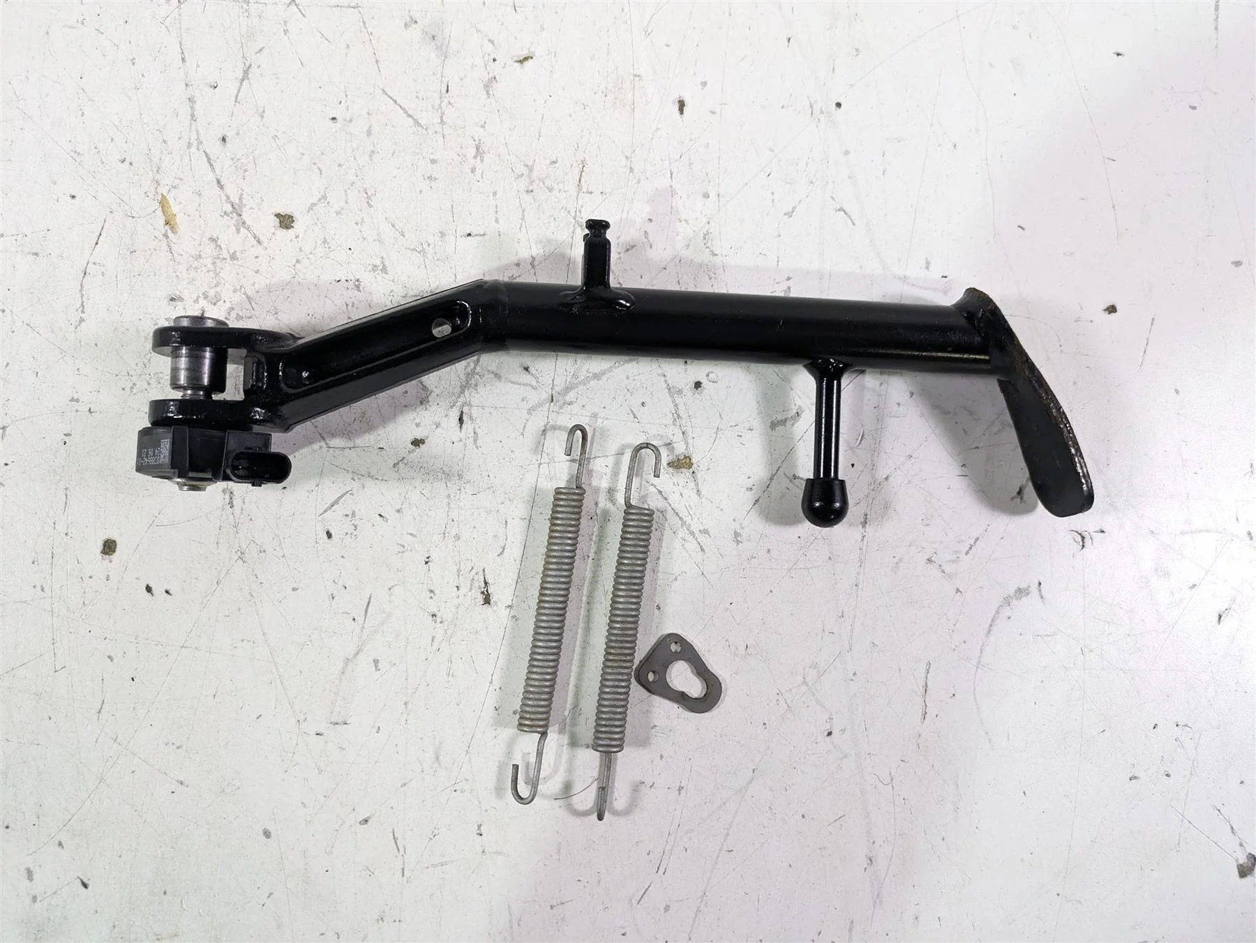 2022 BMW R1250 RT K052 Side Kickstand Kick Stand 46538532726 - Image 4