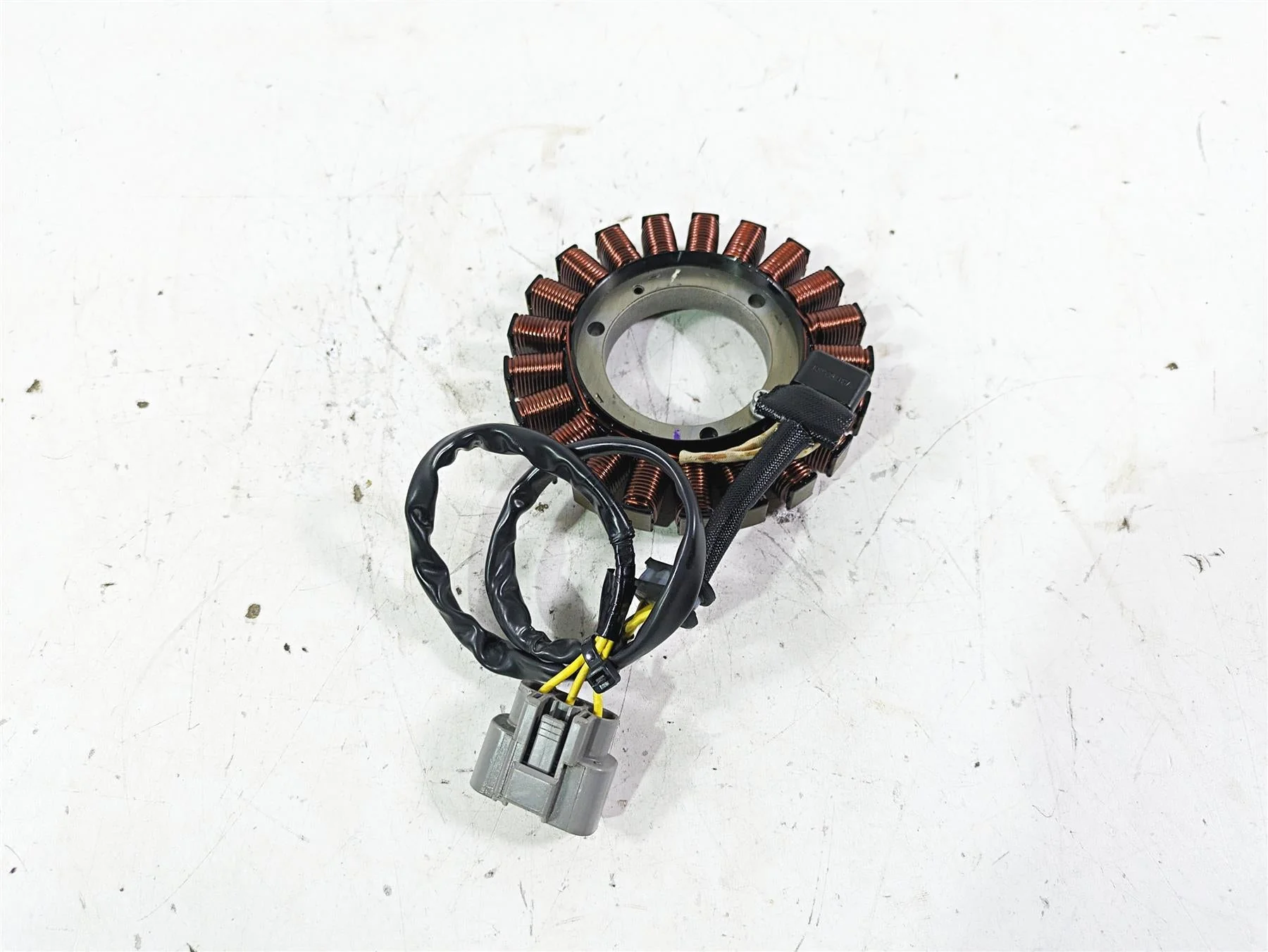 2022 BMW R1250 RT K052 Stator Alternator Generator 12318406639 - Image 4