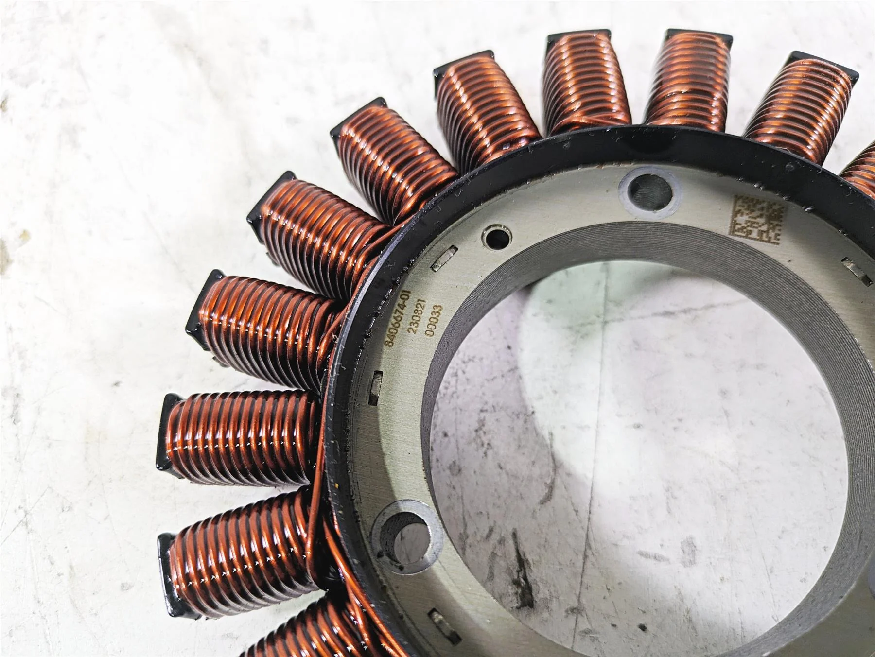 2022 BMW R1250 RT K052 Stator Alternator Generator 12318406639 - Image 9