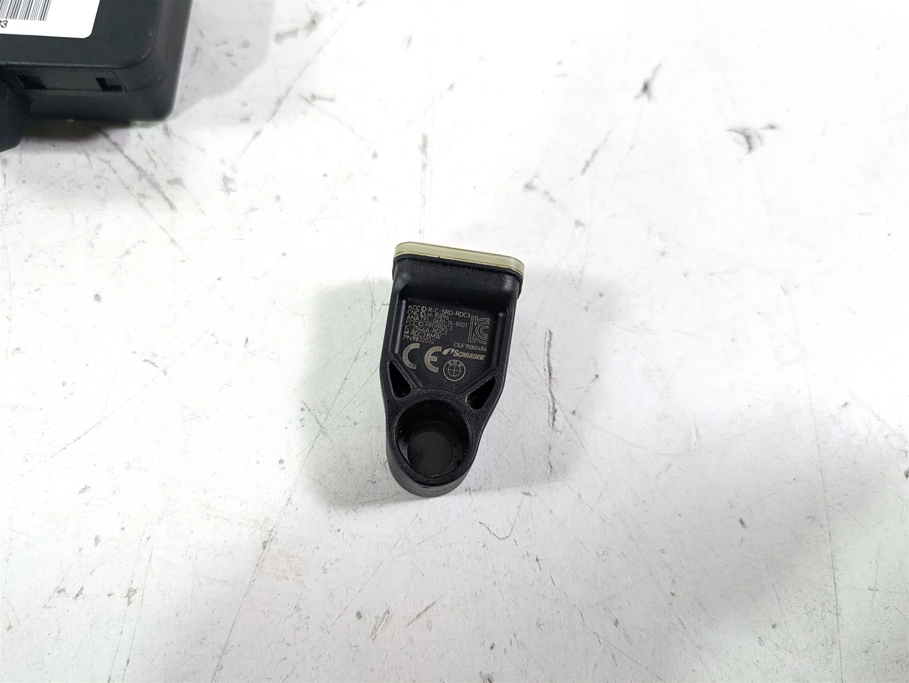 2022 BMW R1250 RT K052 Tire Pressure Sensors & Rdc Module 65759832031 - Image 9