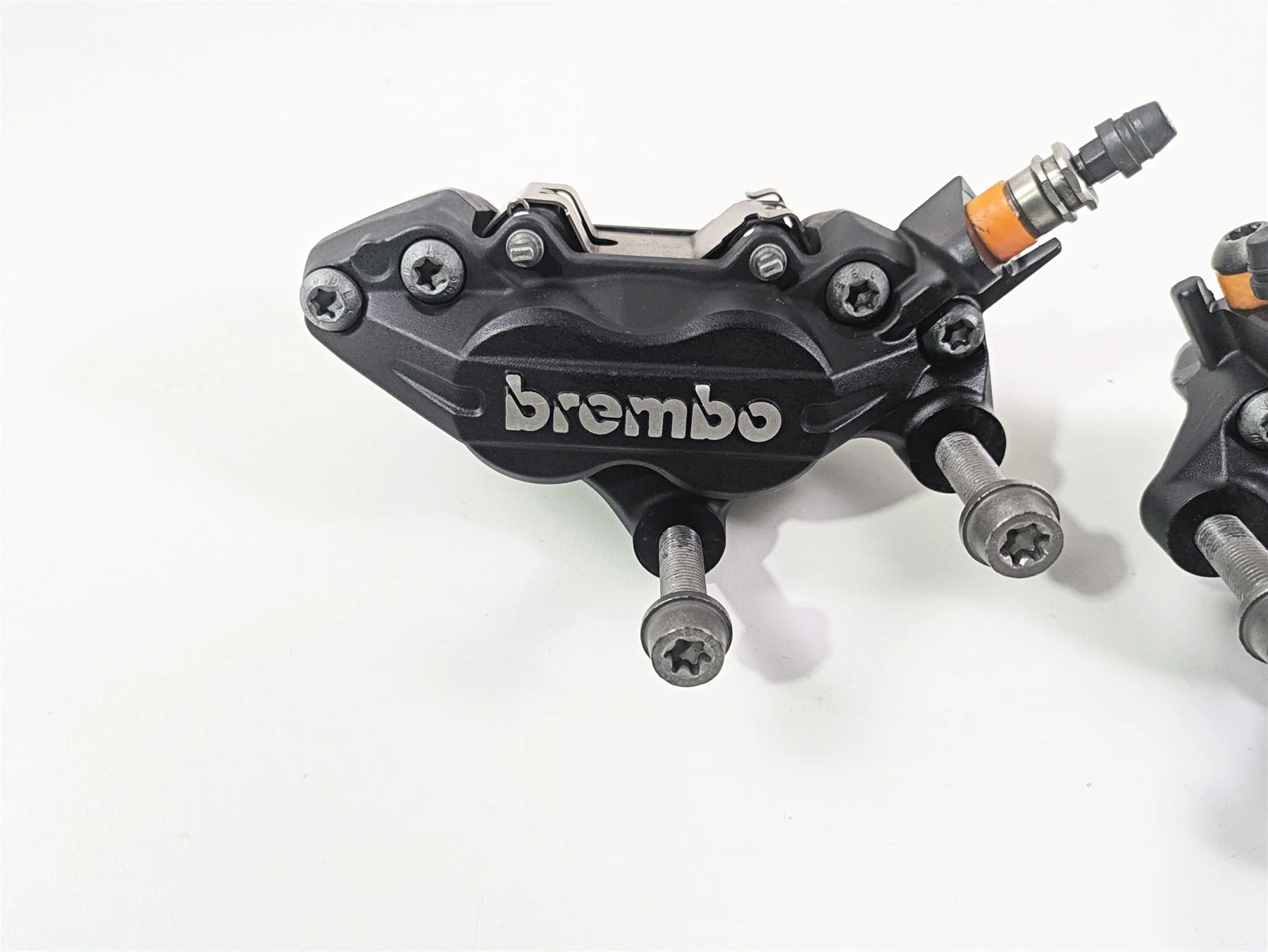 2022 BMW RnineT Pure K22 Brembo Front Brake Caliper Set 34117716717 34118563486 - Image 3