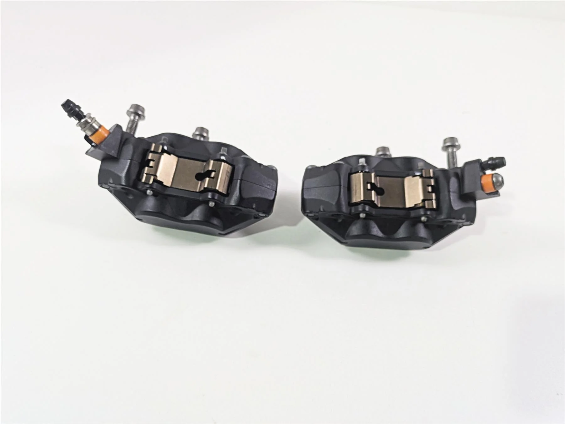 2022 BMW RnineT Pure K22 Brembo Front Brake Caliper Set 34117716717 34118563486 - Image 7