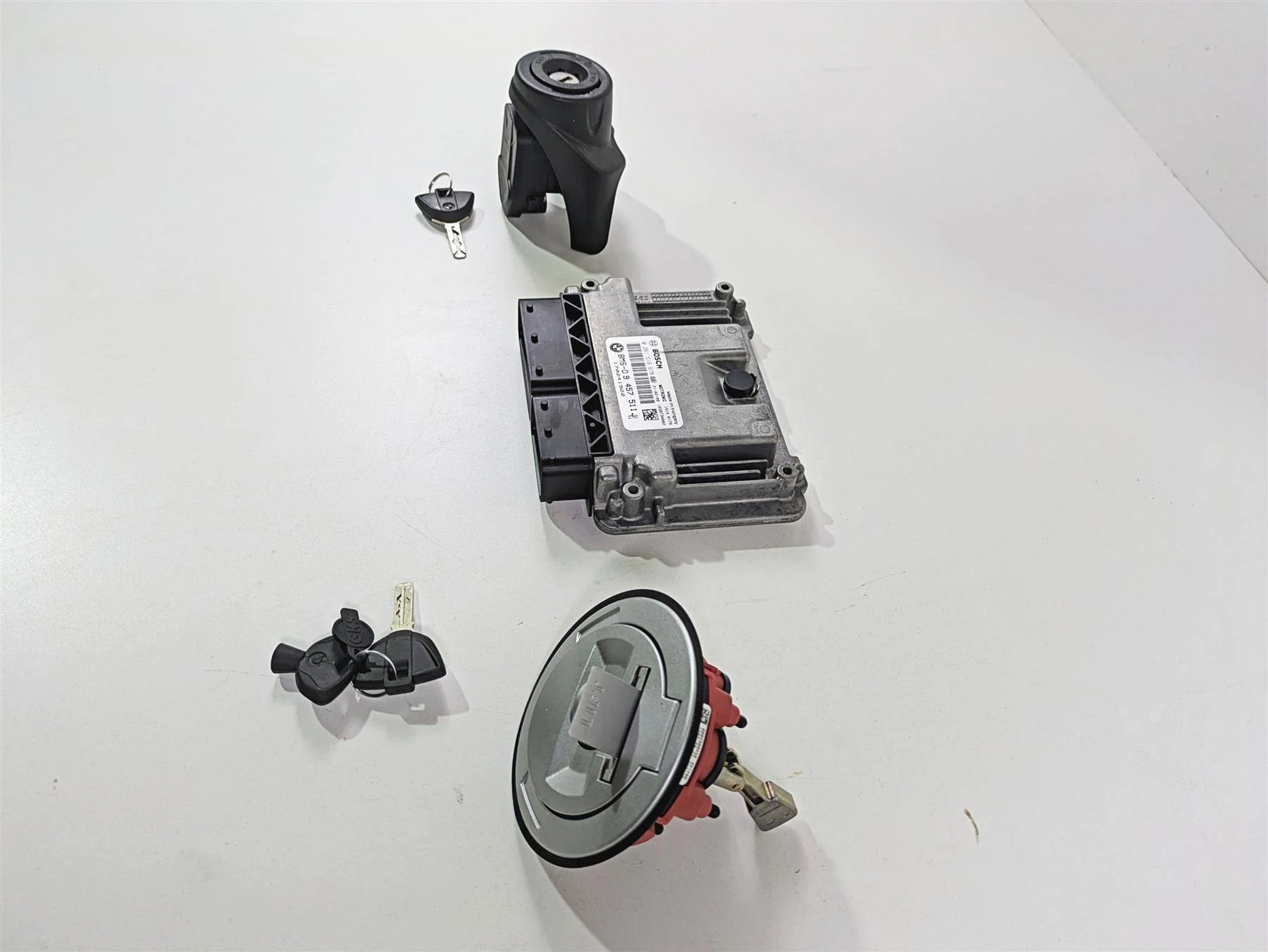 2022 BMW RnineT Pure K22 Cdi Ecu Module Ignition Switch Key Set 13619457511 - Image 3
