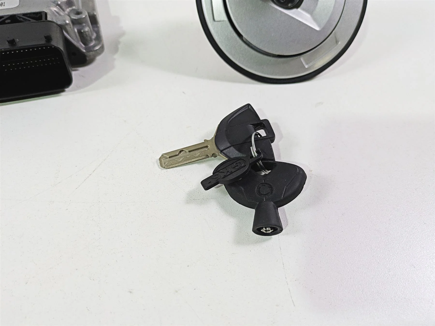 2022 BMW RnineT Pure K22 Cdi Ecu Module Ignition Switch Key Set 13619457511 - Image 7