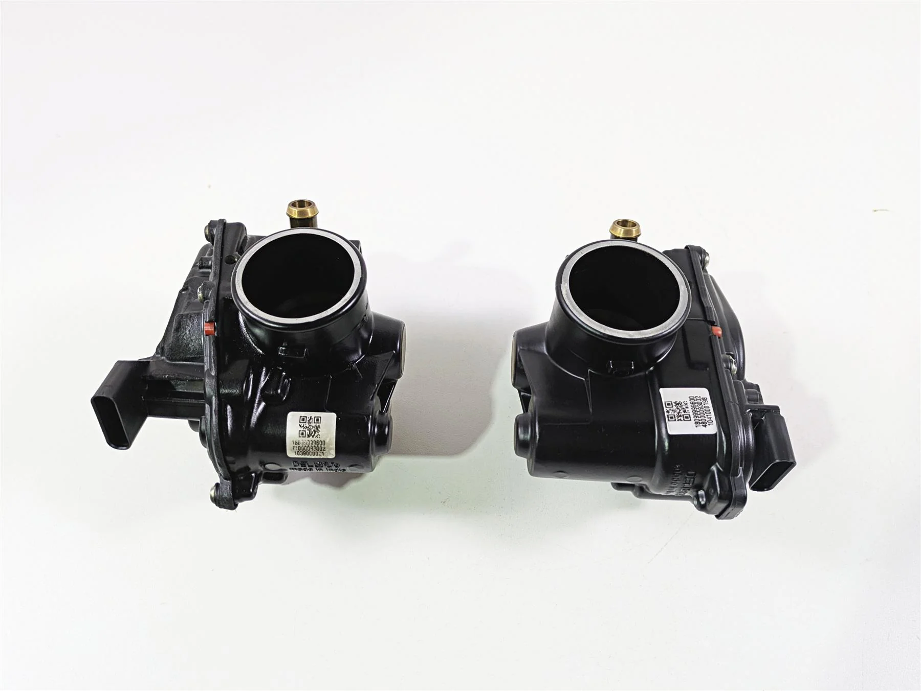 2022 BMW RnineT Pure K22 Dellorto Throttle Bodies Set 13549457019 13549457020