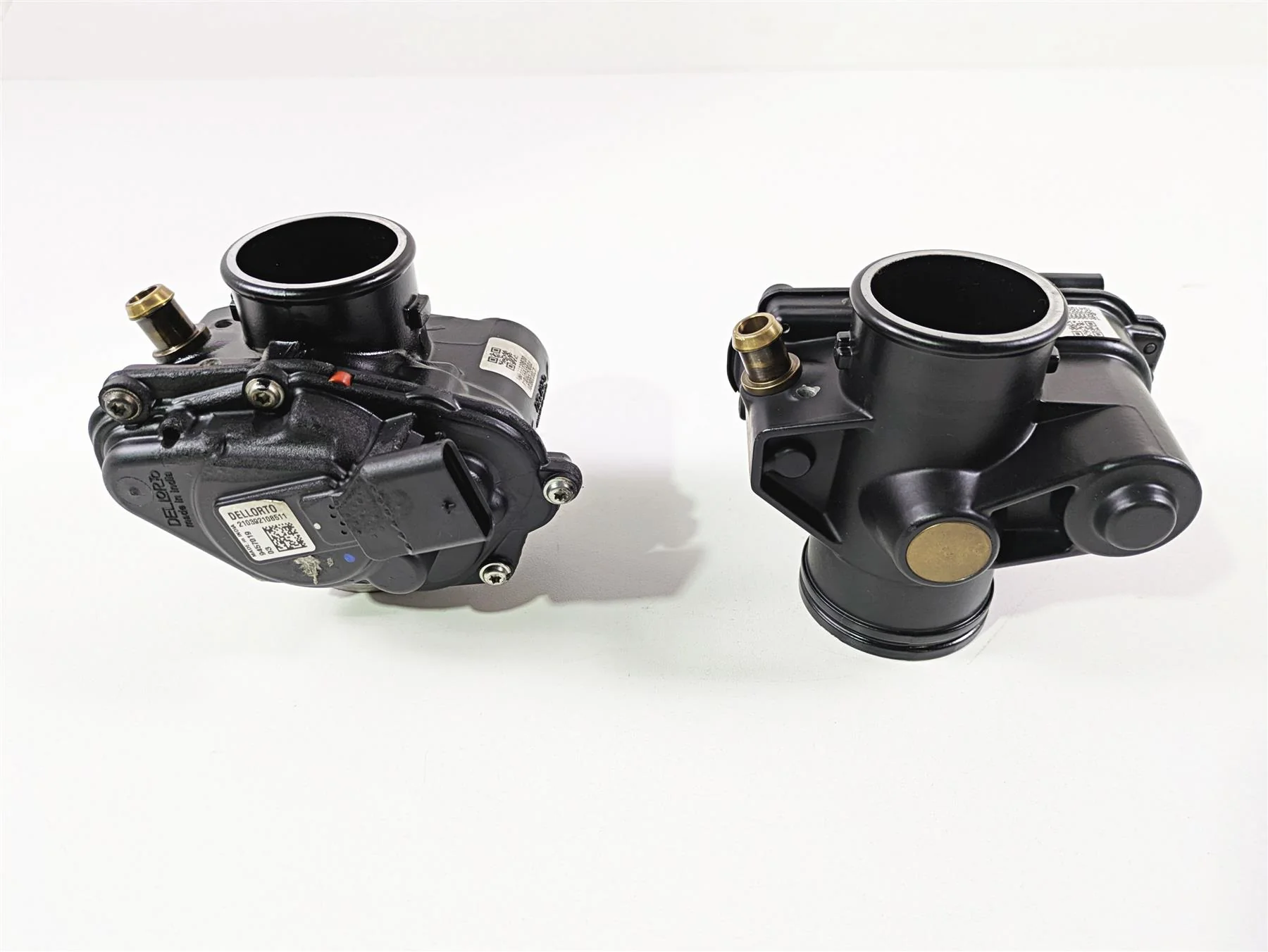 2022 BMW RnineT Pure K22 Dellorto Throttle Bodies Set 13549457019 13549457020 - Image 10