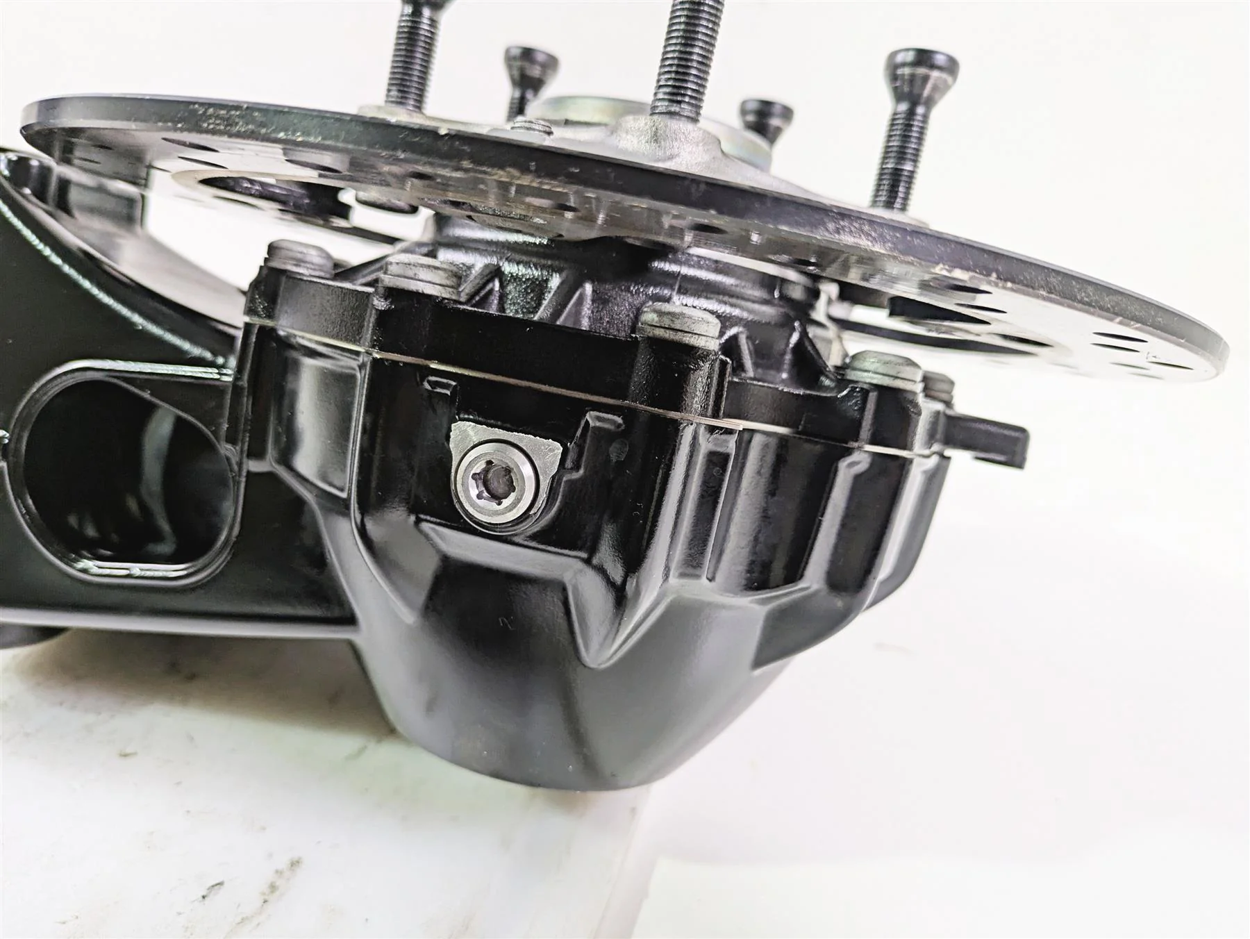 2022 BMW RnineT Pure K22 Differential Swingarm Drive Shaft 32/11 33118405267 - Image 4