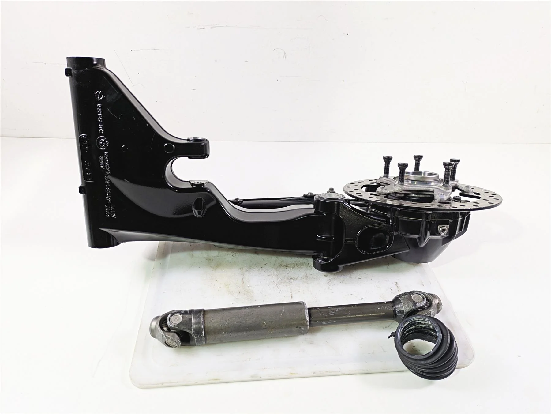 2022 BMW RnineT Pure K22 Differential Swingarm Drive Shaft 32/11 33118405267 - Image 7