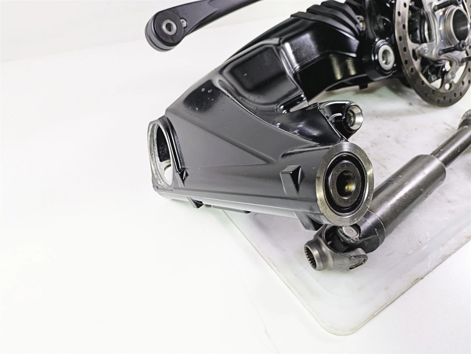 2022 BMW RnineT Pure K22 Differential Swingarm Drive Shaft 32/11 33118405267 - Image 9