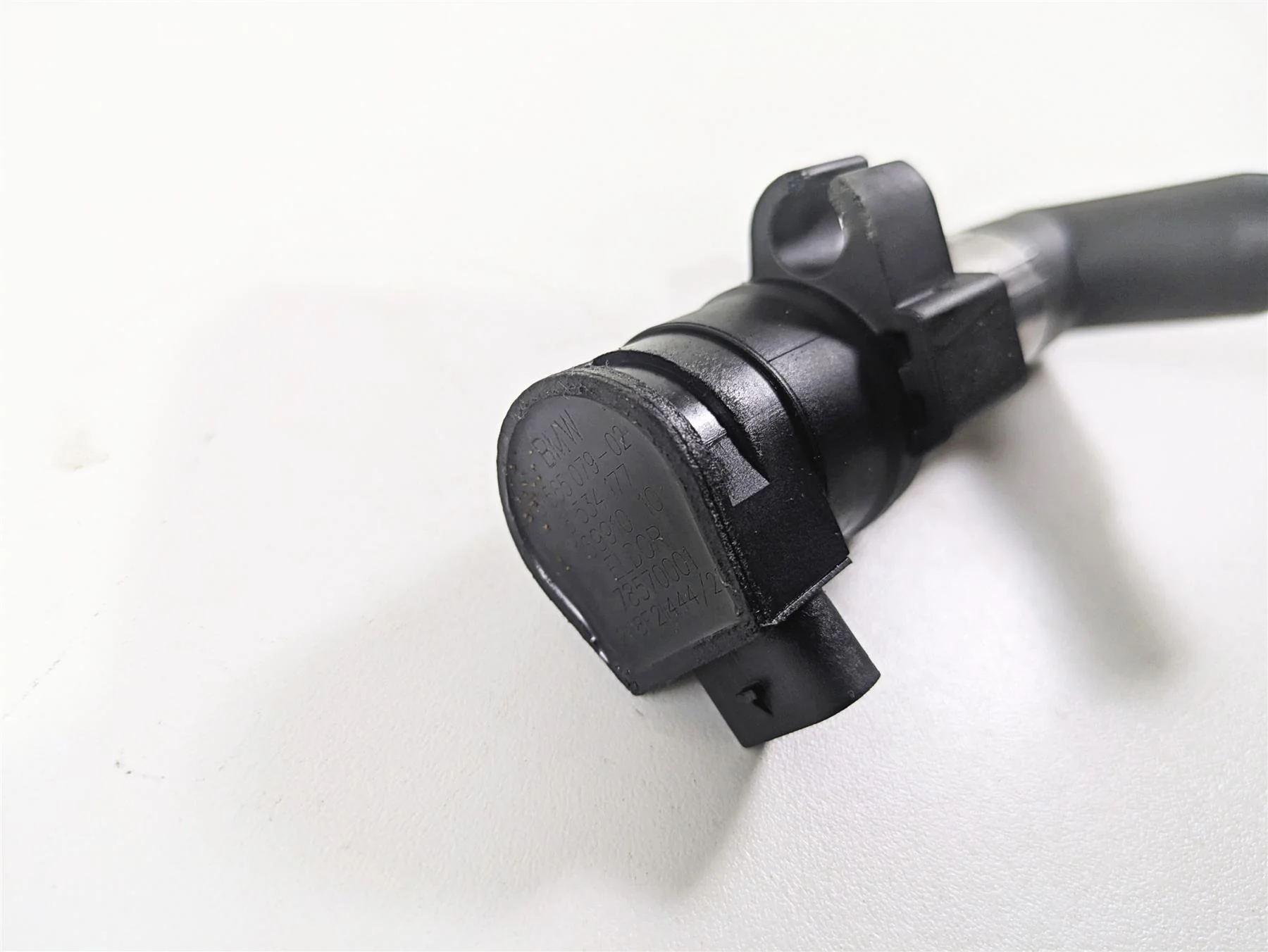 2022 BMW RnineT Pure K22 Eldor Angled Ignition Coil Left 12138565079 - Image 8