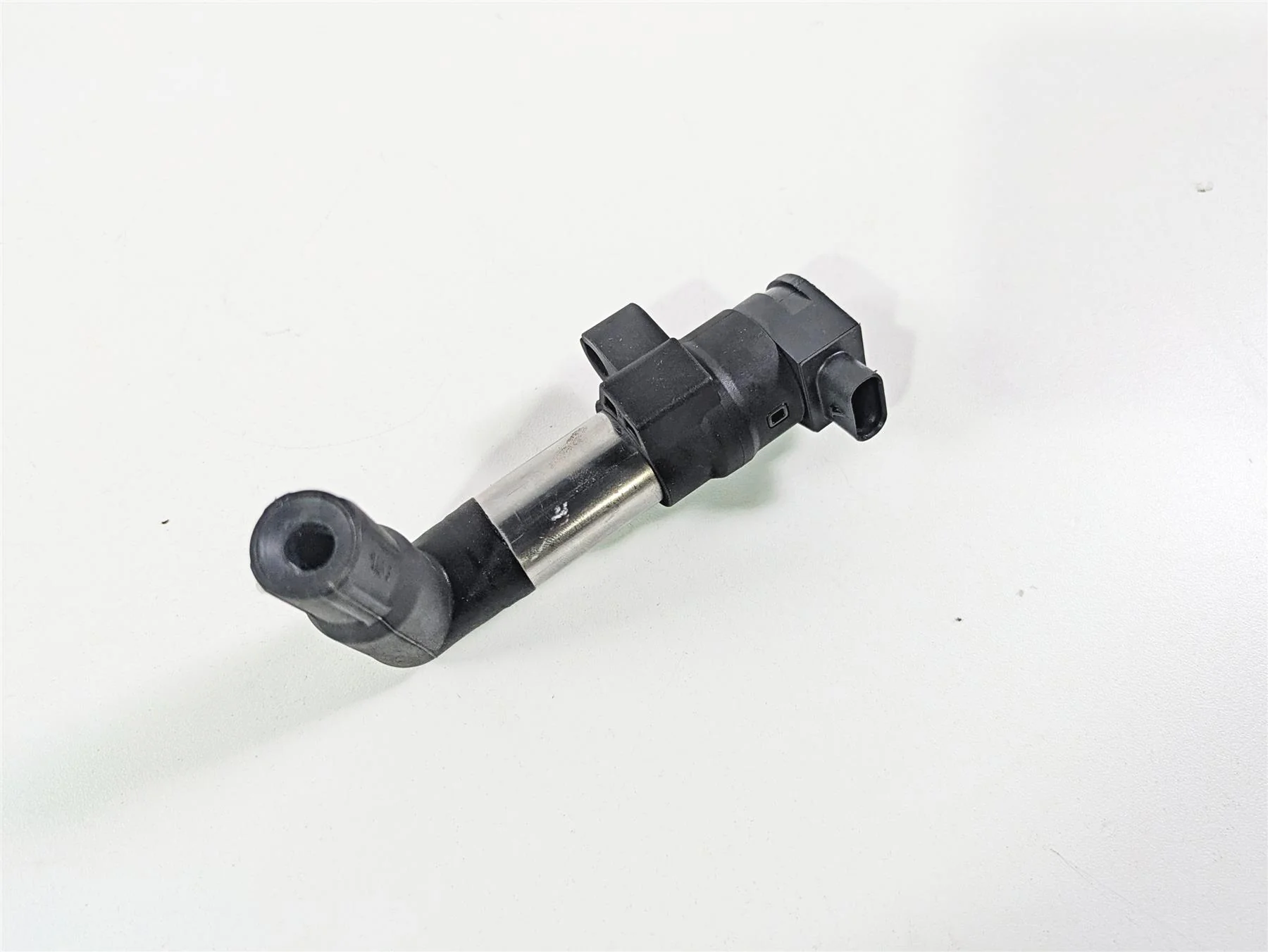 2022 BMW RnineT Pure K22 Eldor Angled Ignition Coil Right 12138565080 - Image 10