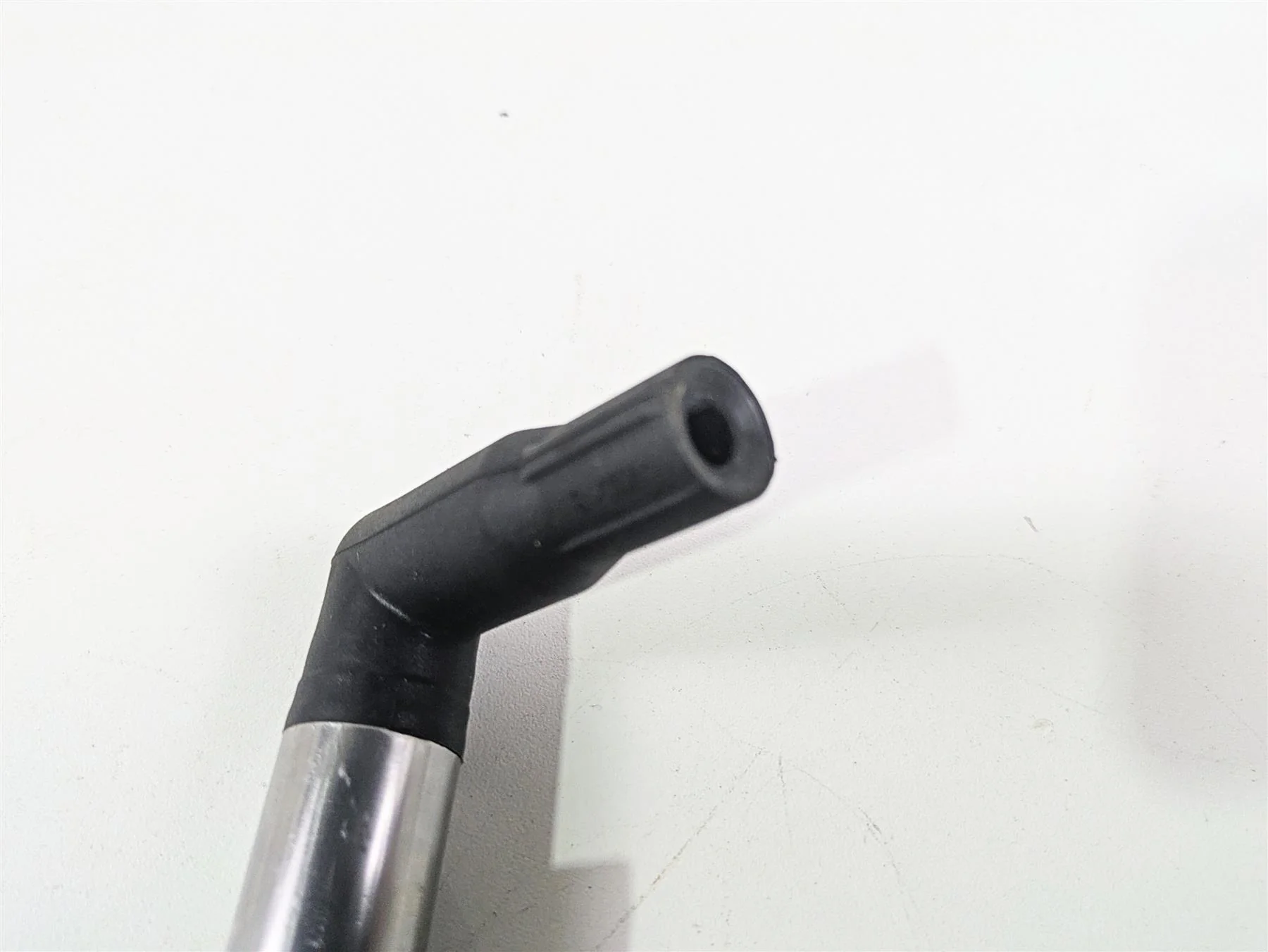 2022 BMW RnineT Pure K22 Eldor Angled Ignition Coil Right 12138565080 - Image 4