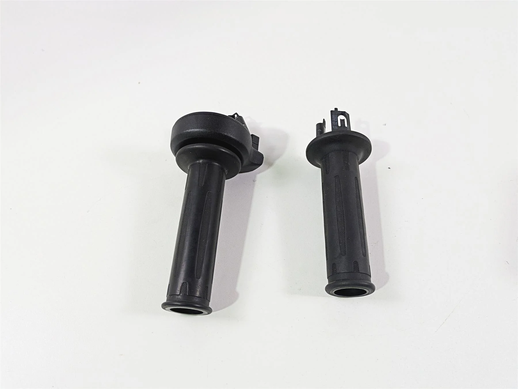 2022 BMW RnineT Pure K22 Heated Hand Grip Set - Read 61318552120 61318554007