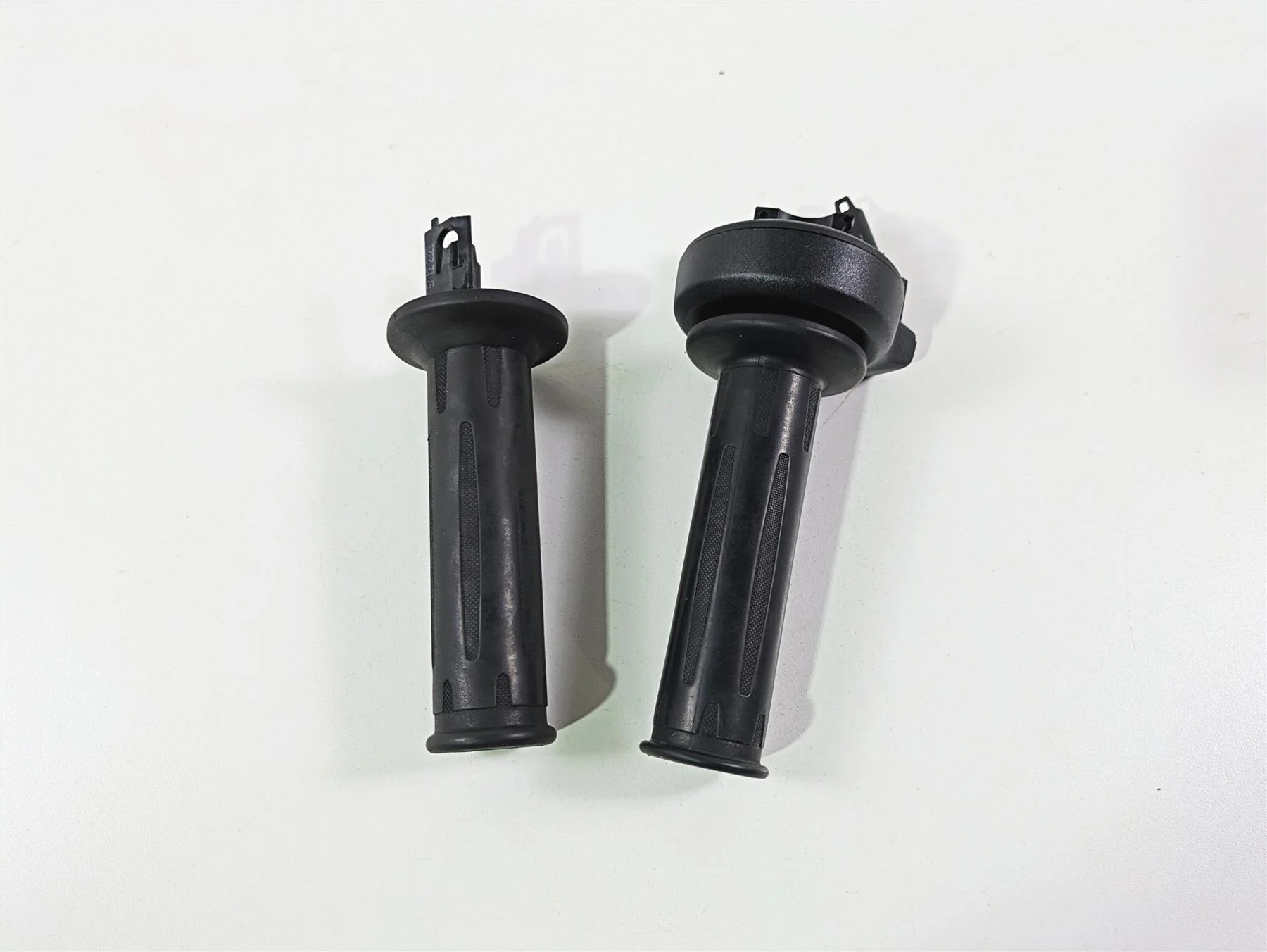 2022 BMW RnineT Pure K22 Heated Hand Grip Set - Read 61318552120 61318554007 - Image 12