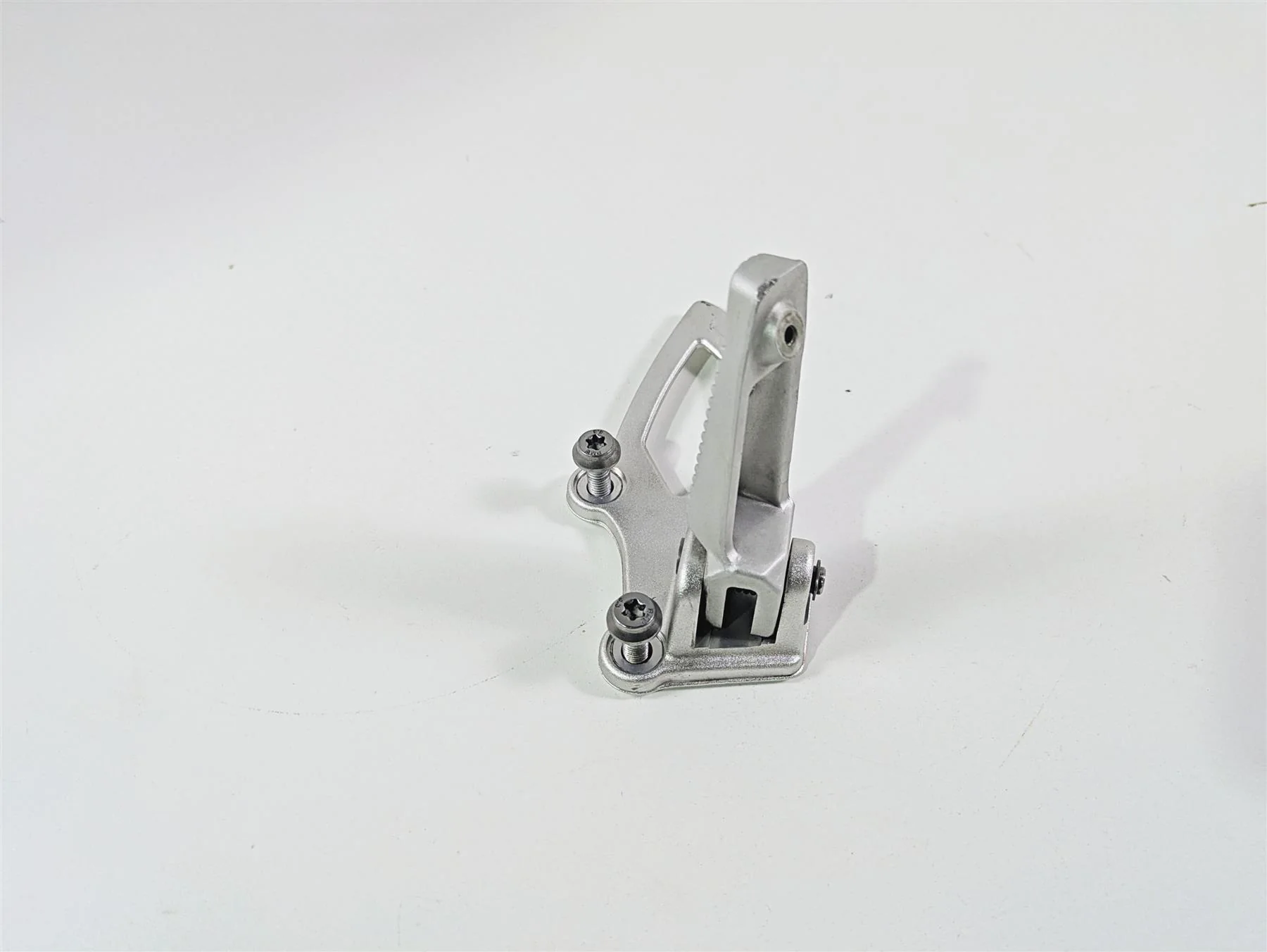 2022 BMW RnineT Pure K22 Left Footpeg Foot Peg Rest 46719457881 - Image 4