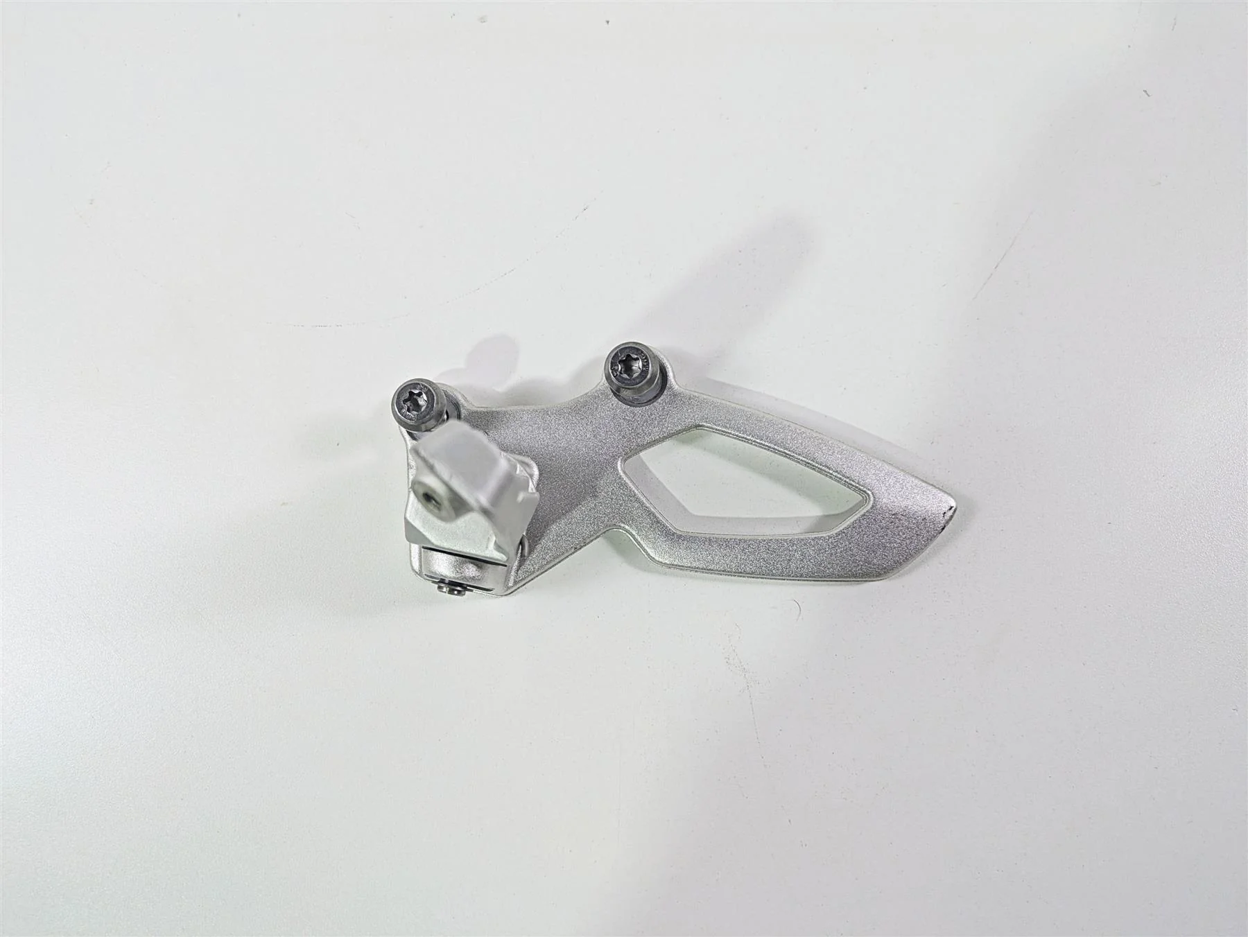 2022 BMW RnineT Pure K22 Left Footpeg Foot Peg Rest 46719457881 - Image 5