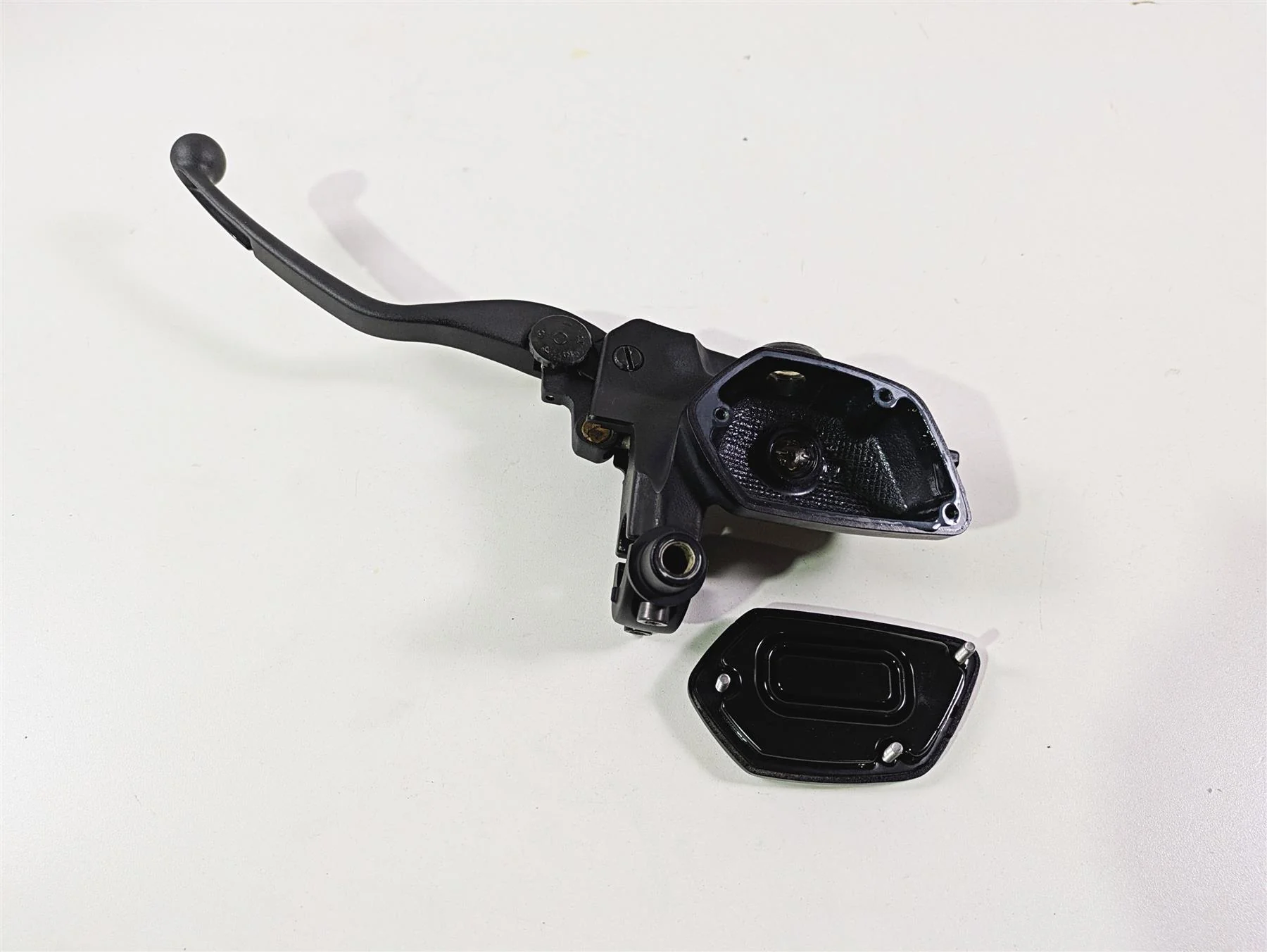 2022 BMW RnineT Pure K22 Nissin Clutch Master Cylinder 32721599066 - Image 12