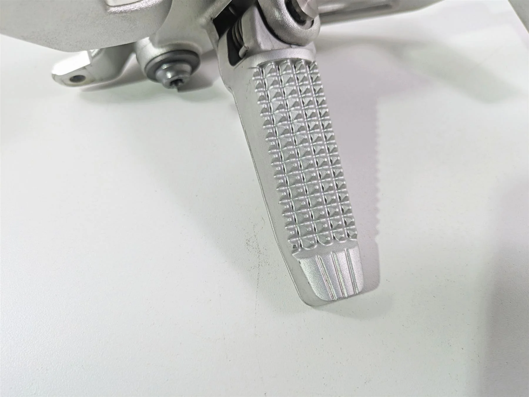 2022 BMW RnineT Pure K22 Right Footpeg & Brake Lever Pedal Set 46719457882 - Image 8