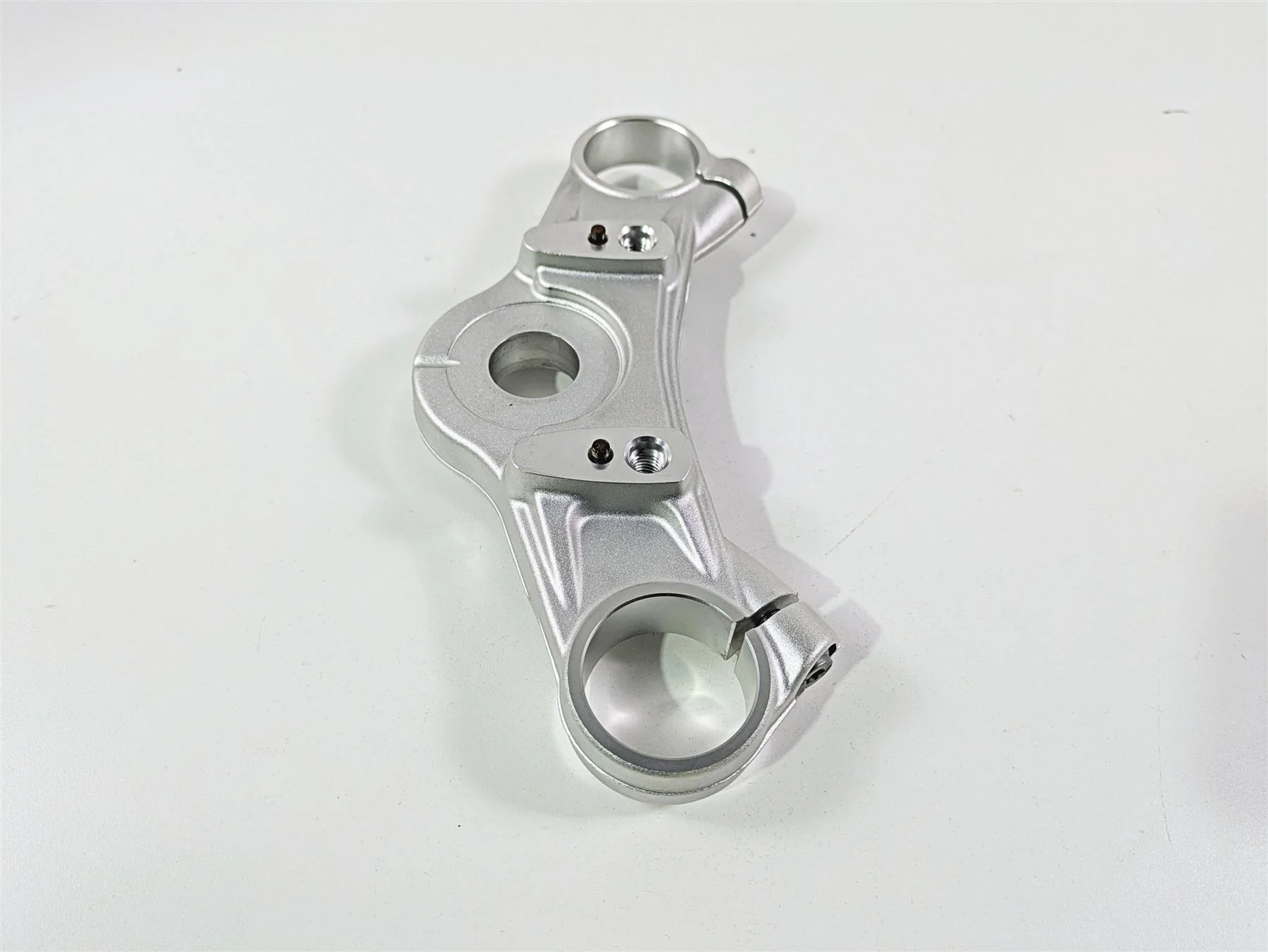 2022 BMW RnineT Pure K22 Upper Triple Tree Steering Clamp 31428558473 - Image 5