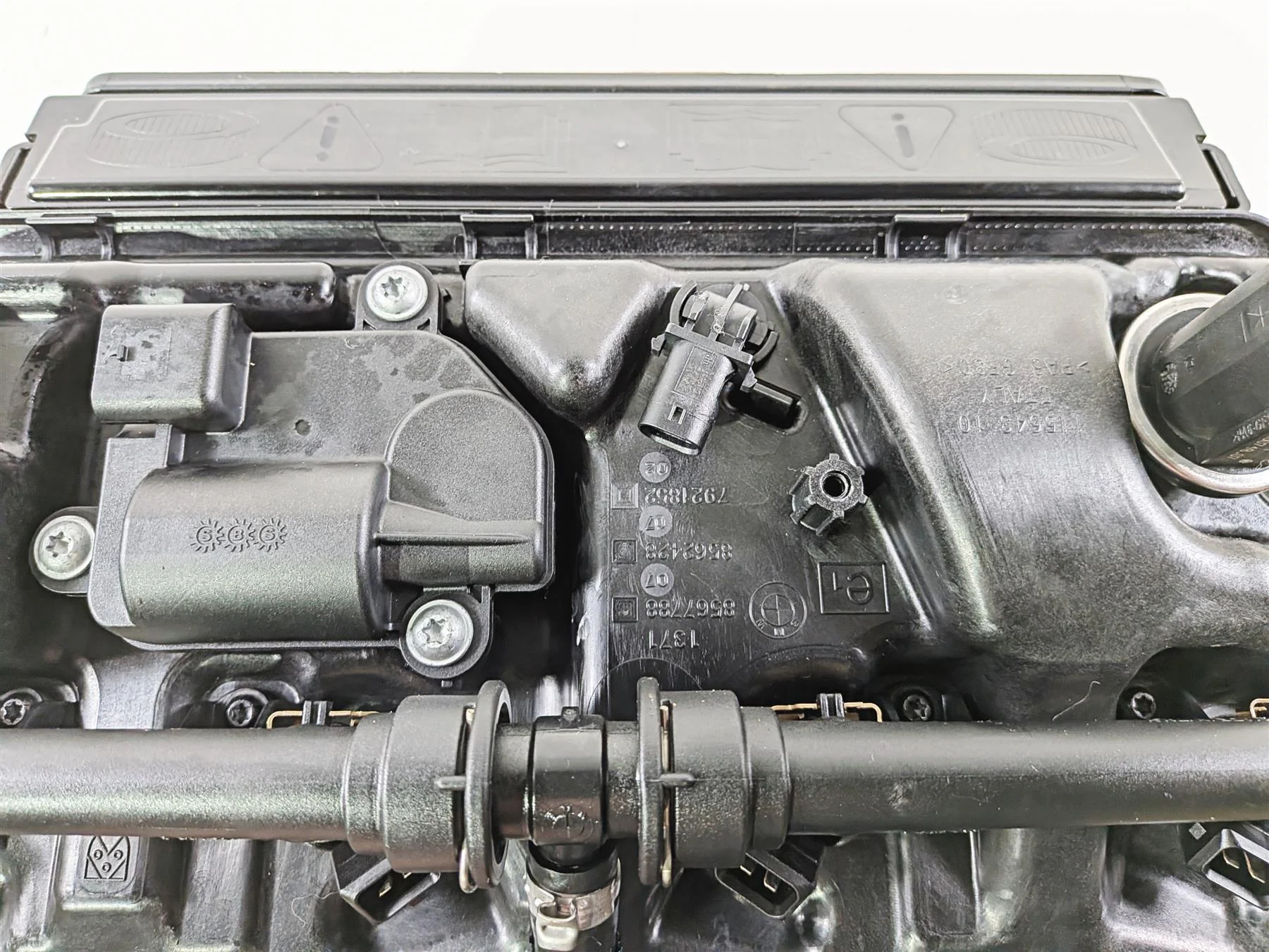 2022 BMW S1000RR K67 Air Box Breather & Fuel Injector Set 13719480847 - Image 15