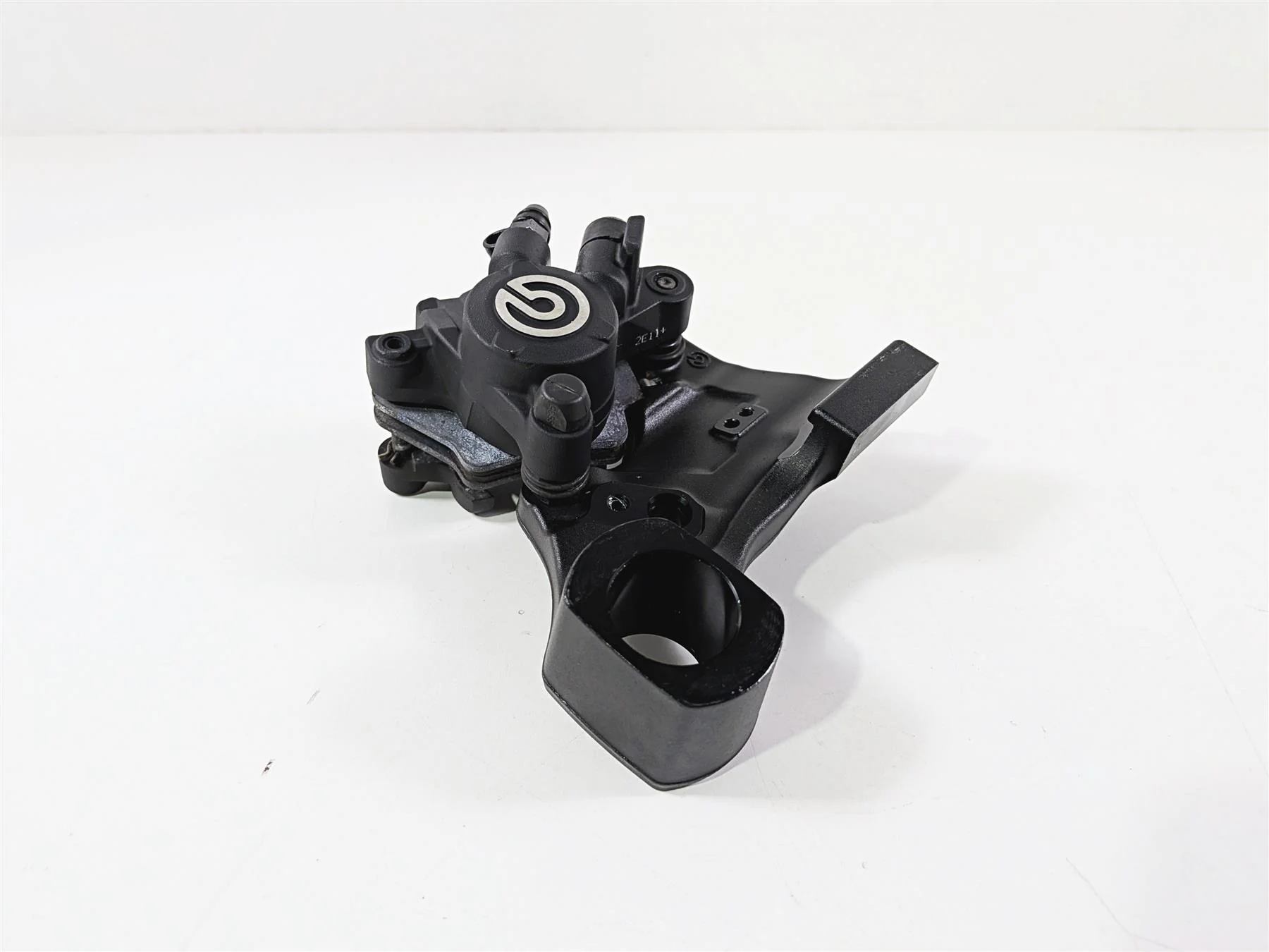 2022 BMW S1000RR K67 Brembo Rear Brake Caliper & Bracket 34218860555 - Image 4