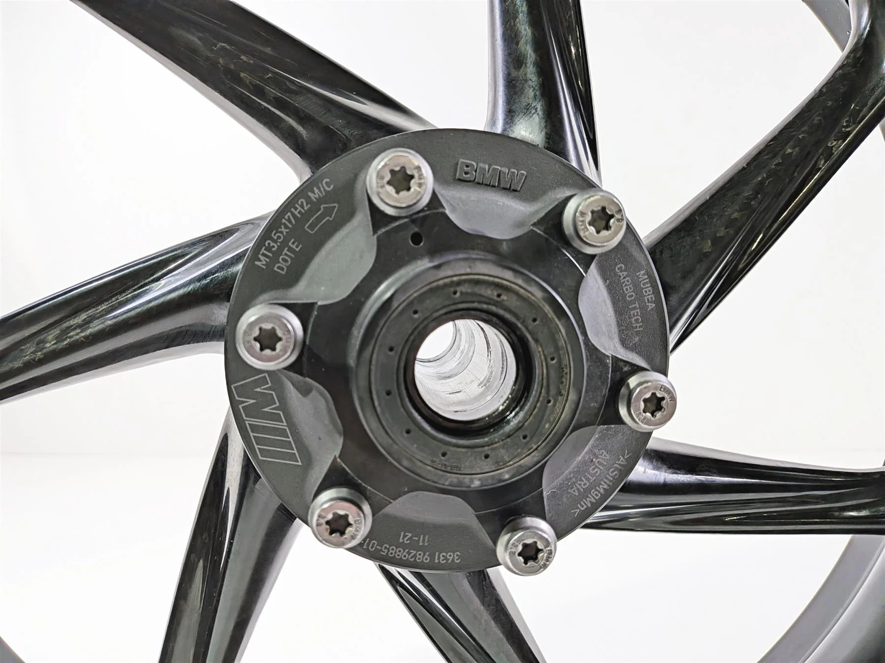 2022 BMW S1000RR K67 Carbon Fiber Front Wheel Rim 17x3.5 - Damaged 36317108158 - Image 13
