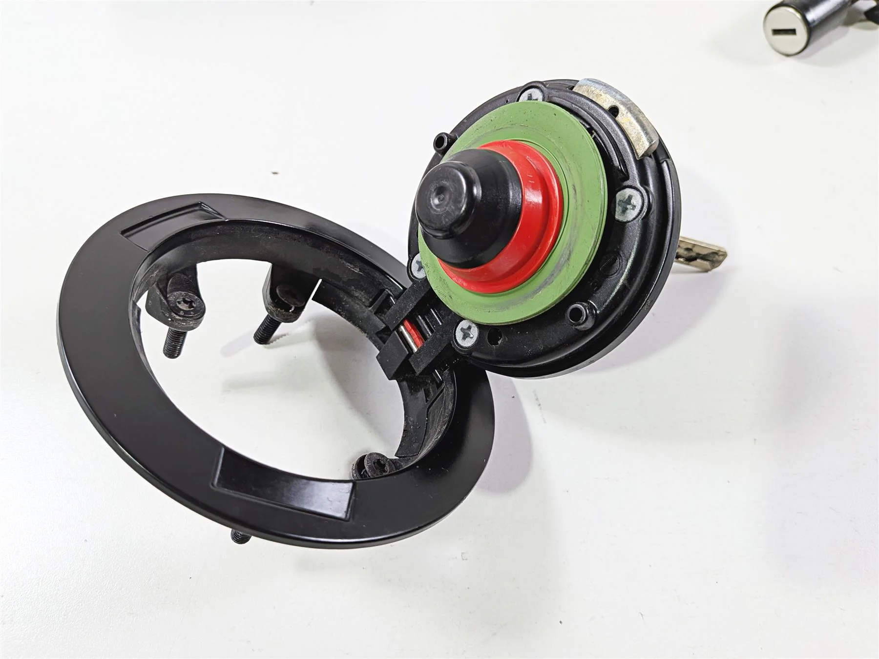 2022 BMW S1000RR K67 Cdi Ignition Switch Key Lock Set 13617108506 51257108720 - Image 12