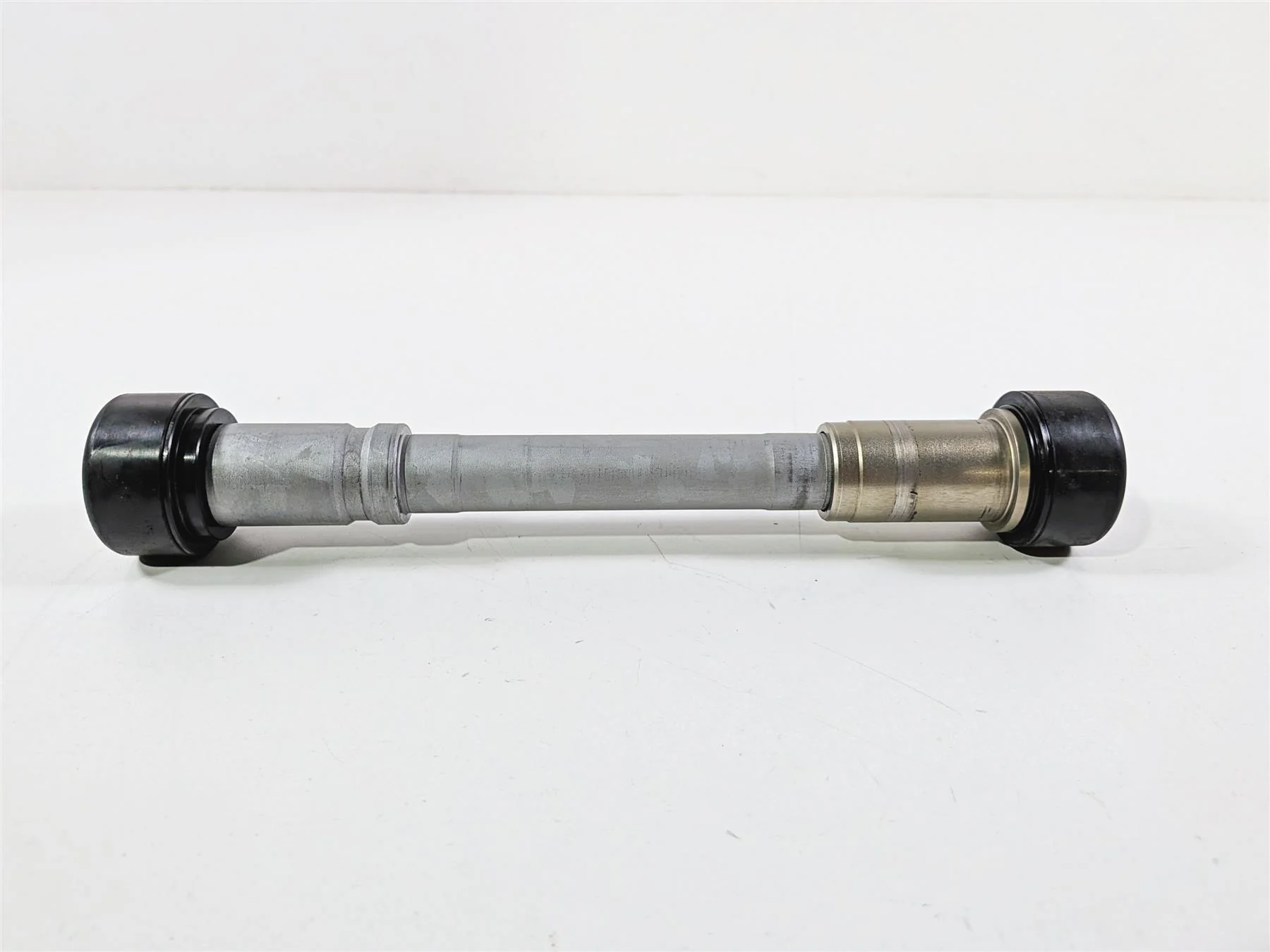2022 BMW S1000RR K67 Front Axle Wheel Spindle & R&G Rash Bumper 31427713304 - Image 2