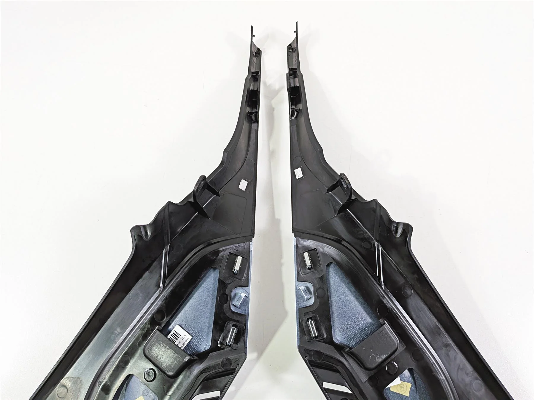 2022 BMW S1000RR K67 Left Right Tank Leg Side Trim Cover Fairing Set 46638569771 - Image 9