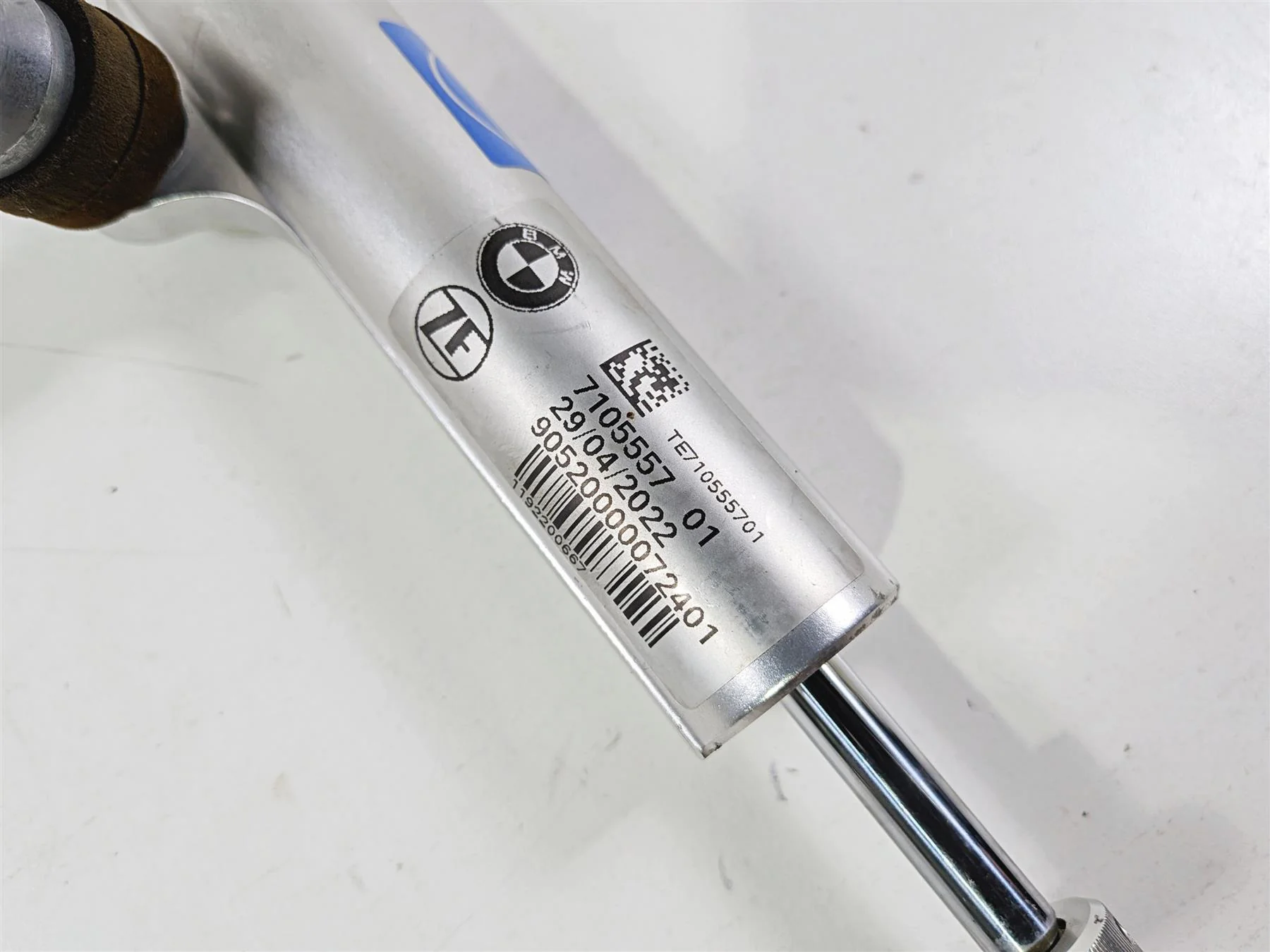 2022 BMW S1000RR K67 M-Series Steering Damper Stabilizer 7105557 32767105557 - Image 5