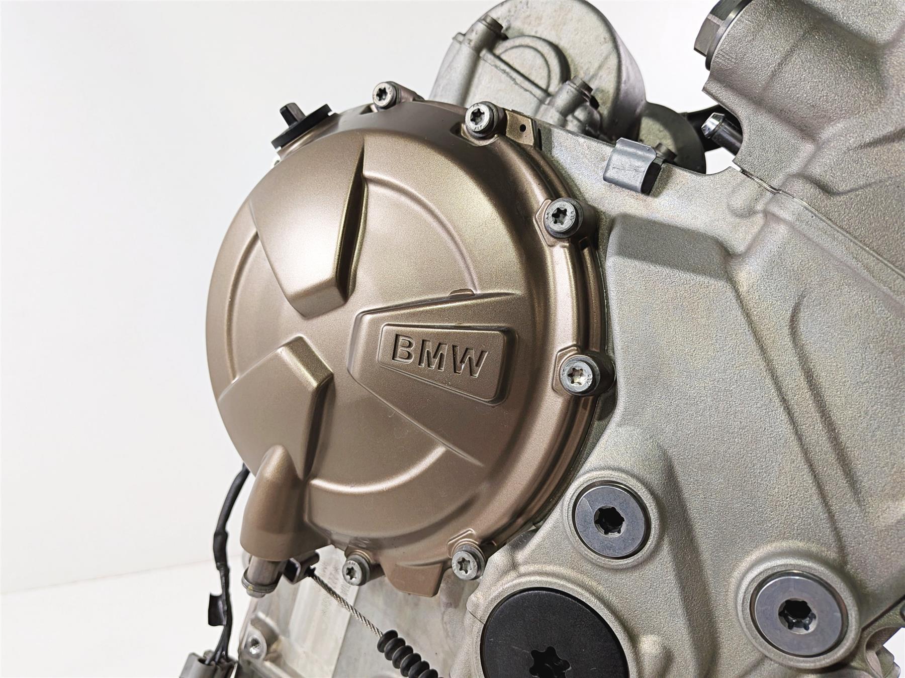 2022 BMW S1000RR K67 Running Engine Motor 8K - Video 11007108357 - Image 13
