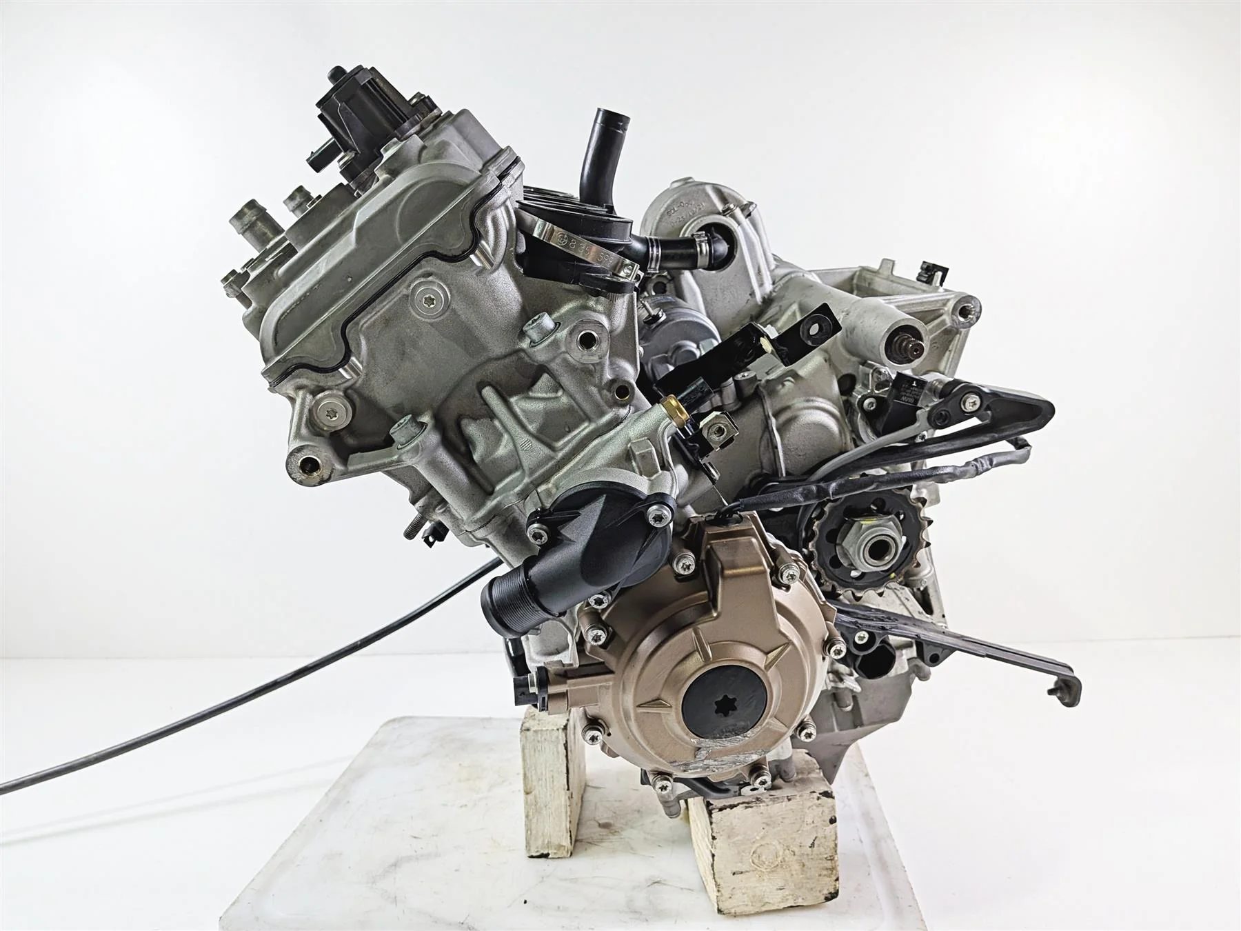 2022 BMW S1000RR K67 Running Engine Motor 8K - Video 11007108357 - Image 9