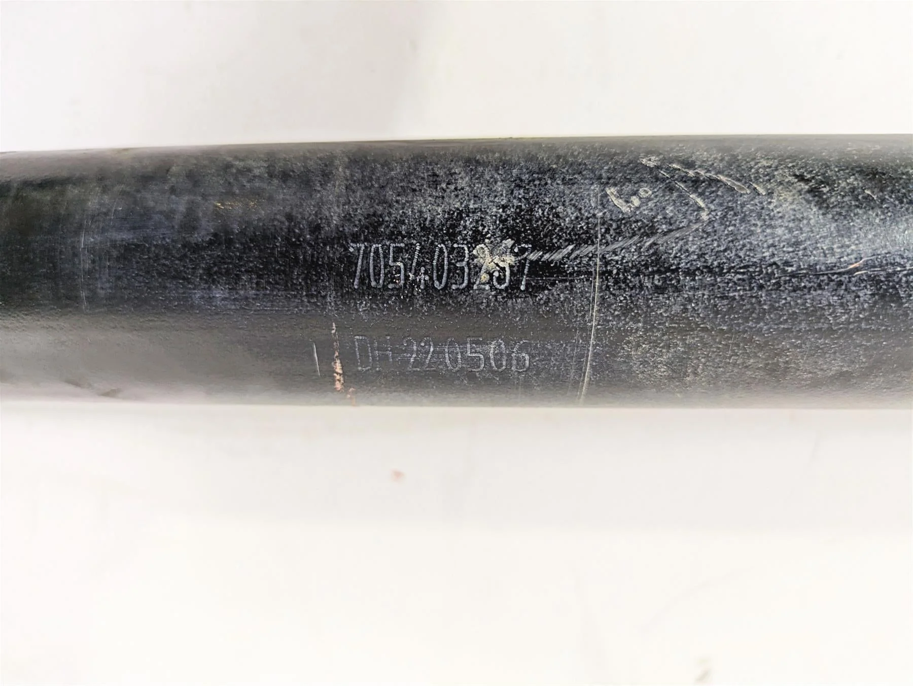 2022 Can-Am Defender XMR HD10 Center Prop Drive Axle Set 705402496 705403287 - Image 10