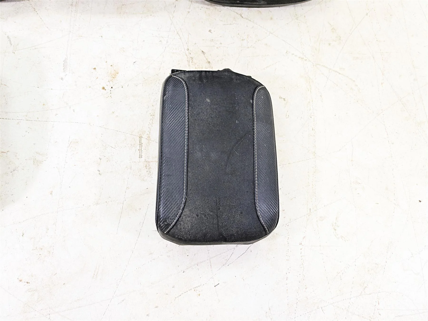 2022 Can-Am Defender XMR HD10 Driver Passenger Center Seat Cushion Set 708002661 - Image 4