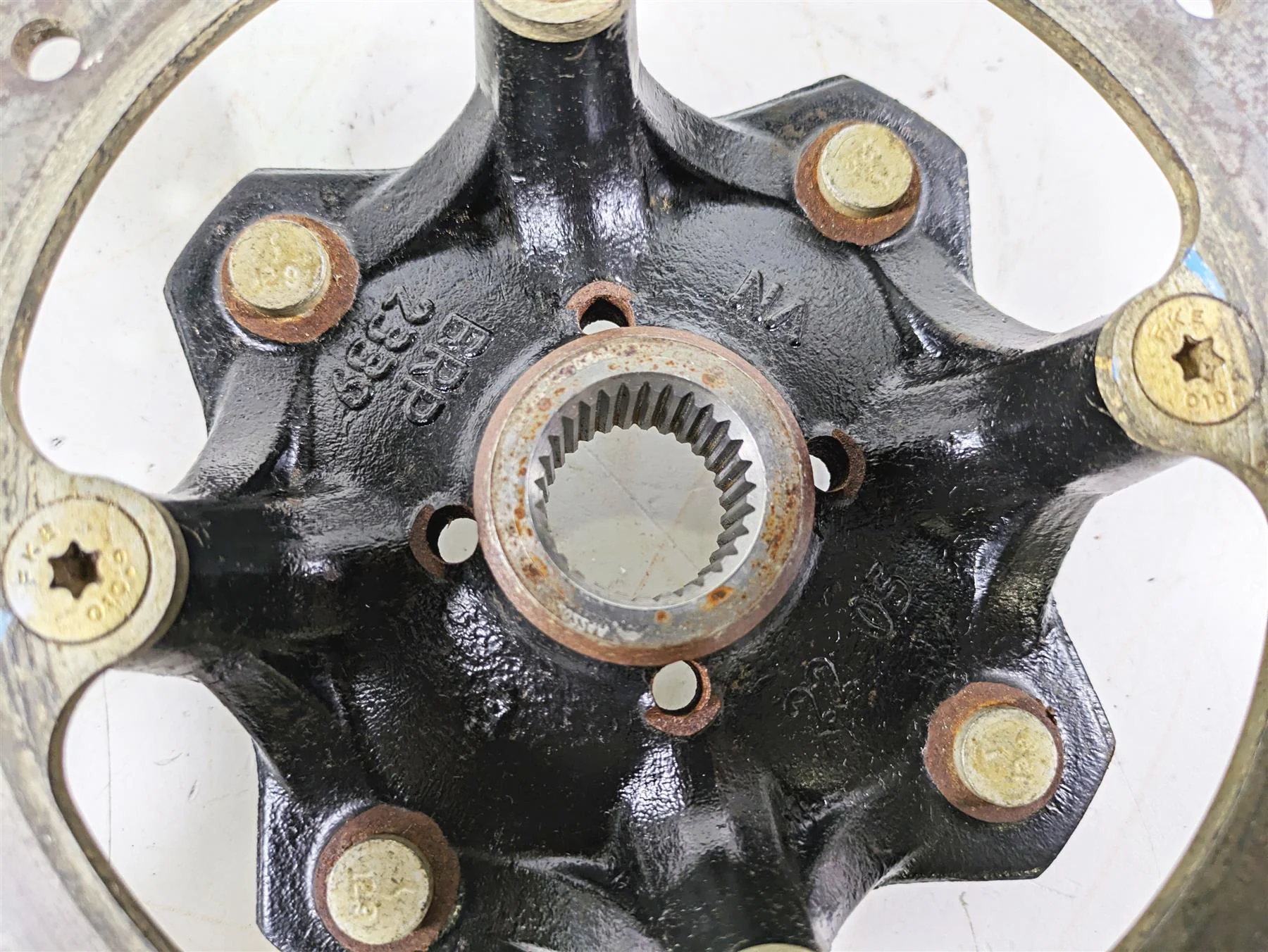2022 Can-Am Defender XMR HD10 Front Brake Rotor Wheel Hub Set - Read 705601511 - Image 12