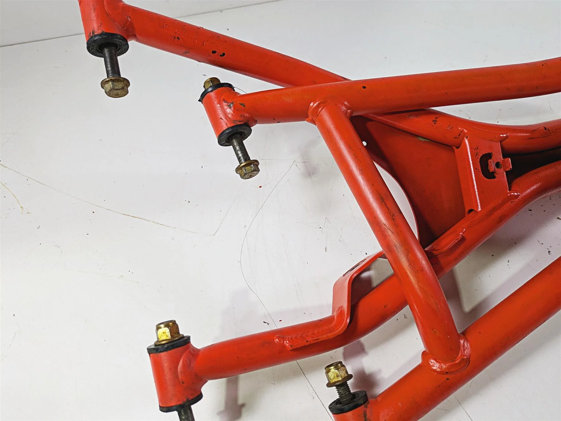 2022 Can-Am Defender XMR HD10 Front Right Control Arm Knee Magma Red 706204748 - Image 10