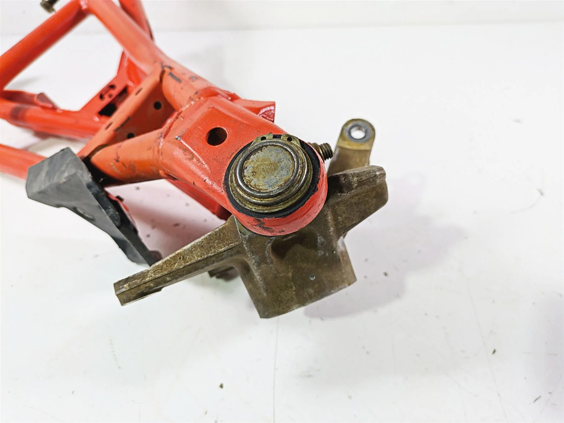 2022 Can-Am Defender XMR HD10 Front Right Control Arm Knee Magma Red 706204748 - Image 12