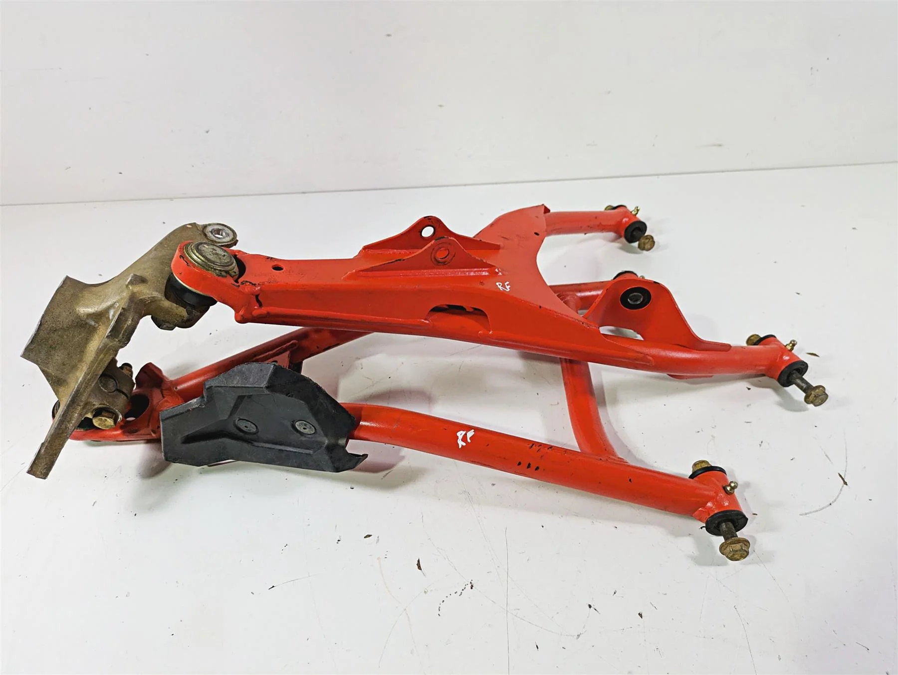 2022 Can-Am Defender XMR HD10 Front Right Control Arm Knee Magma Red 706204748 - Image 3